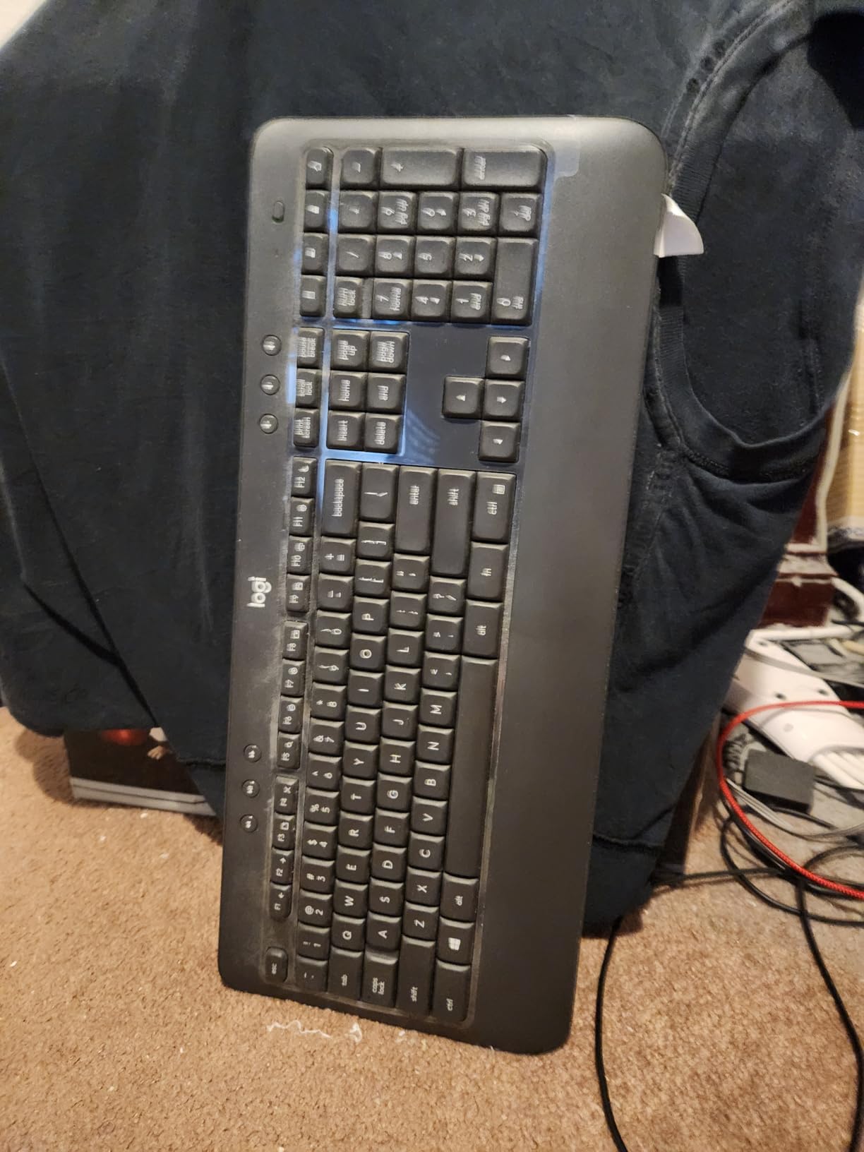 Logitech MK540 Full Size Advanced Wireless Keyboard and Mouse Combo customer photo 2