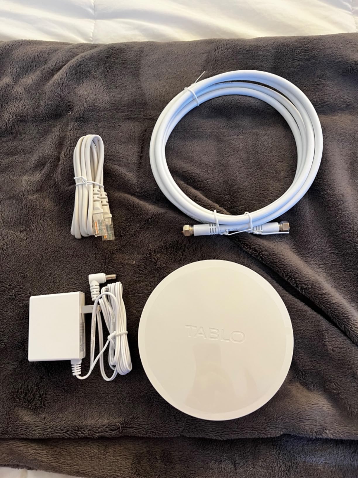 Tablo TV 4th Gen 2-Tuner Over-The-Air DVR + Antenna - No Subscriptions customer photo 1