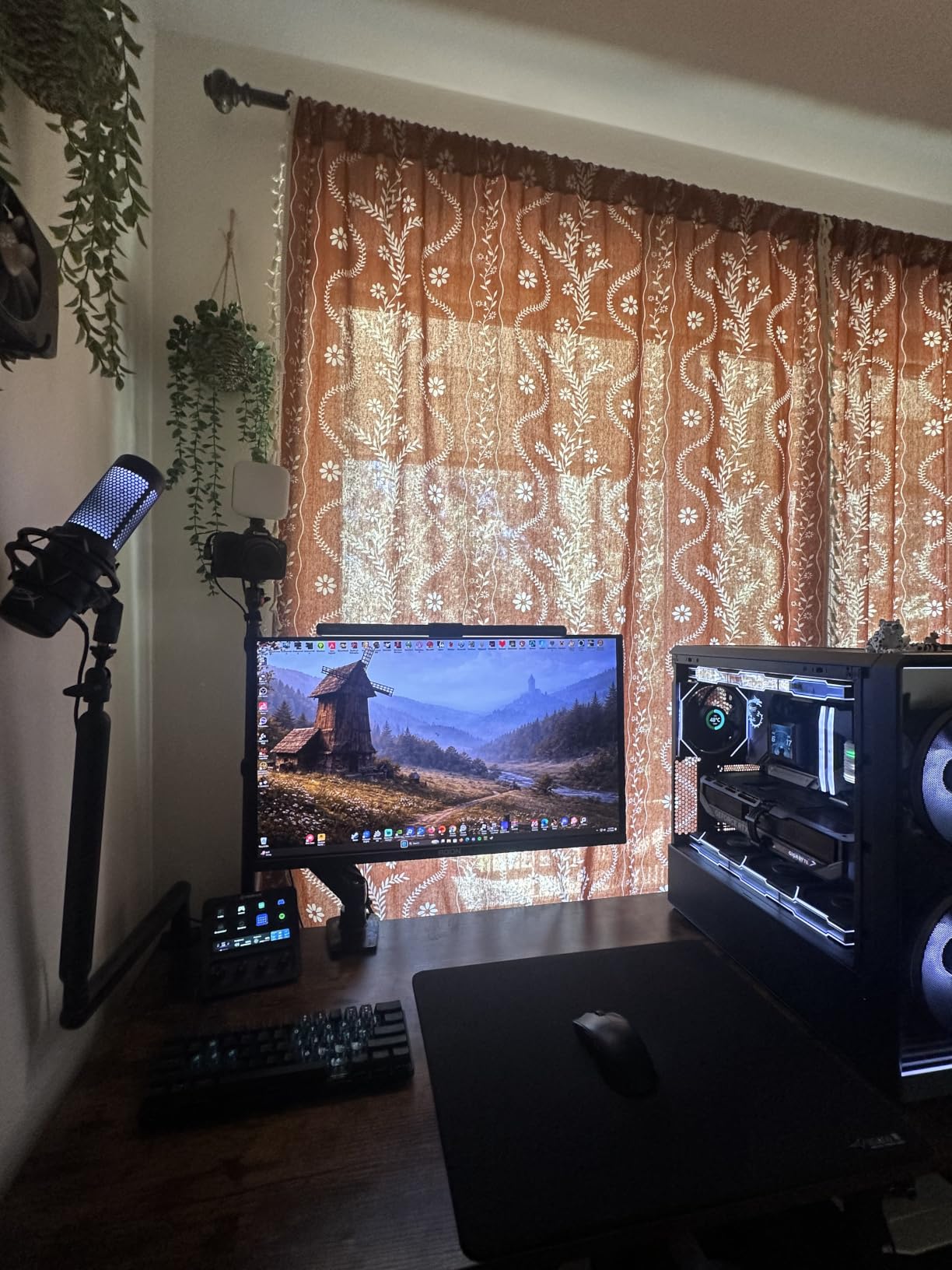FIFINE BM88W Low Profile Mic Boom Arm for Podcast Recording Streaming | Metal Microphone Arm Stand, Desk Mount, Cable Channels Management, for Gaming Home Office Studio customer photo 1