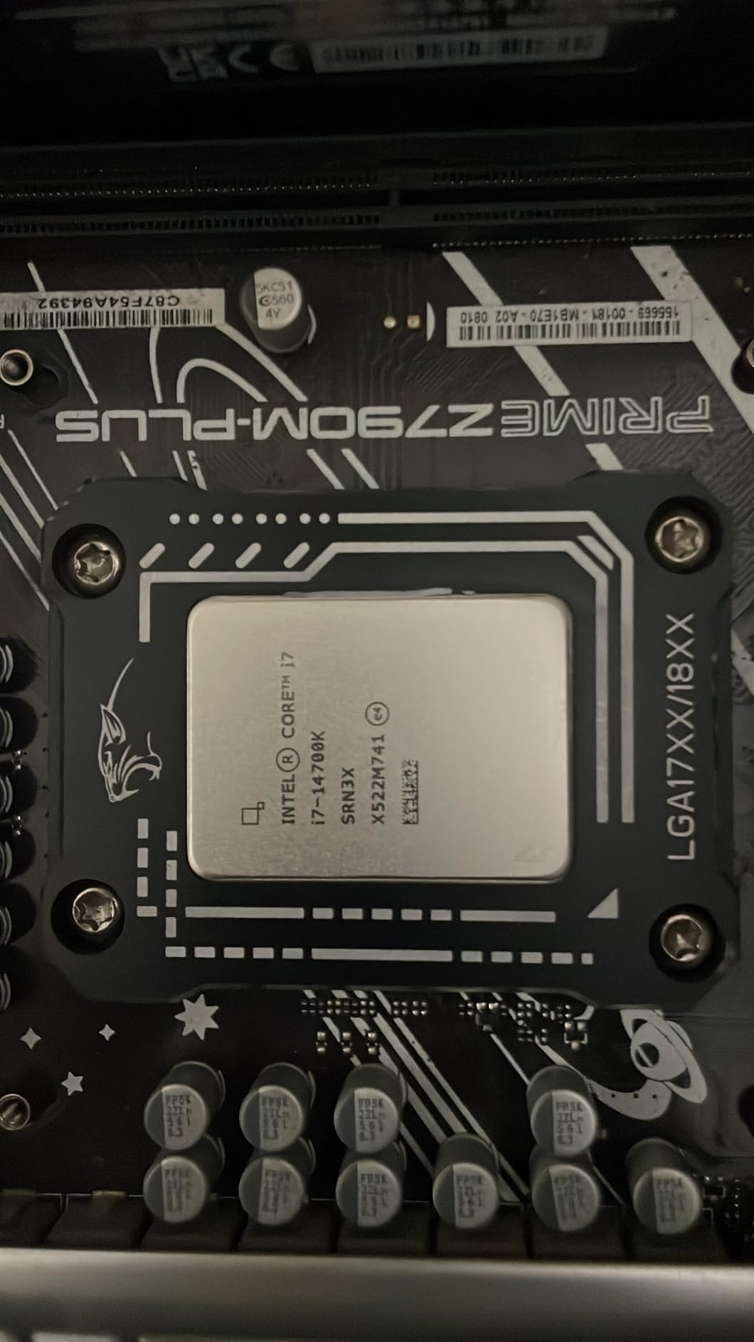 Intel Core i7-14700K New Gaming Desktop Processor 20 cores (8 P-cores + 12 E-cores) with Integrated Graphics - Unlocked customer photo 2