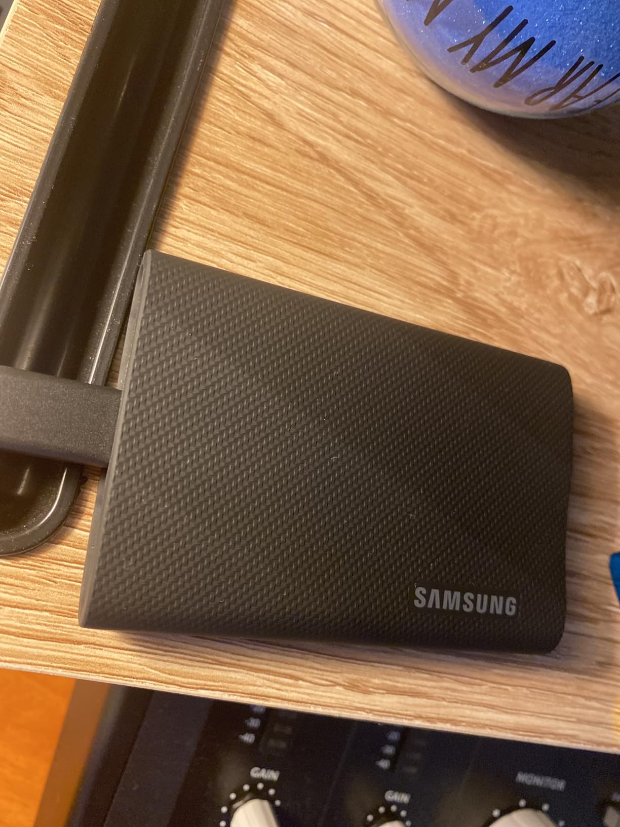 Samsung T9 Portable SSD 2TB, USB 3.2 Gen 2x2 External SSD, Up to 2,000 MB/s | External Solid State Drive for Gaming, Students and Professionals, MU-PG2T0B/AM, Black customer photo 1