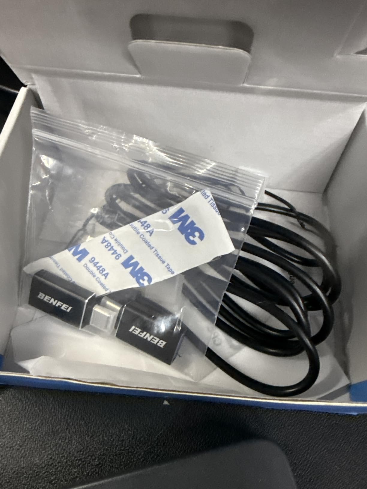 BENFEI USB 3.0 Switch, USB Switch 2 Computers Share 4 USB for PC, Mouse, Keyboard, Printer, Scanner, USB KVM Switch Selector Compatible with Windows, Mac, Linux customer photo 1