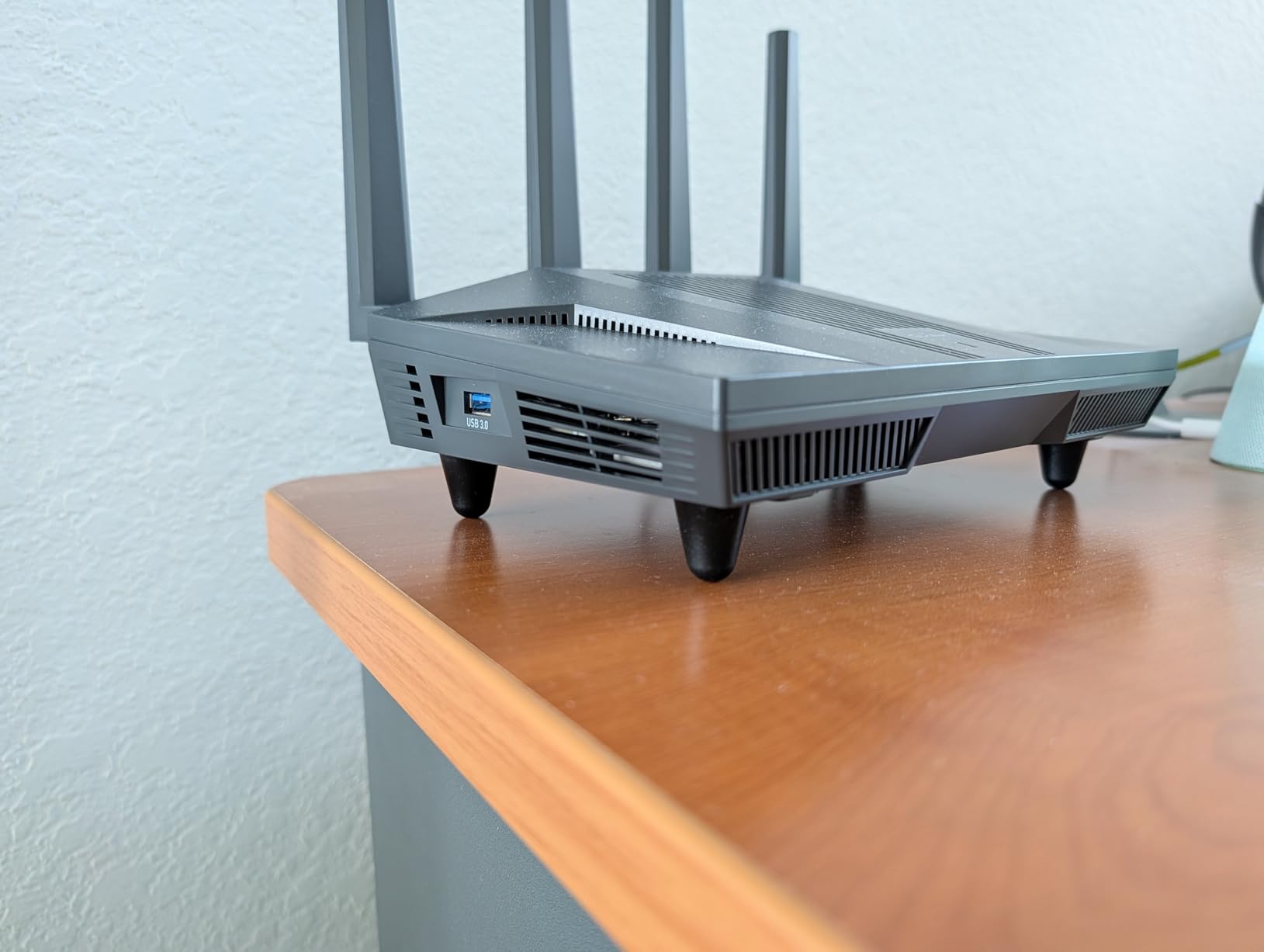 GL.iNet GL-MT6000 Flint 2 Wi-Fi 6 Gaming Router Dual 2.5G Ports | 8-stream Wi-Fi6 at 6 Gbps, dual 2.5G multi-gig ports, pre-installed OpenWrt, OpenVPN WireGuard customer photo 2