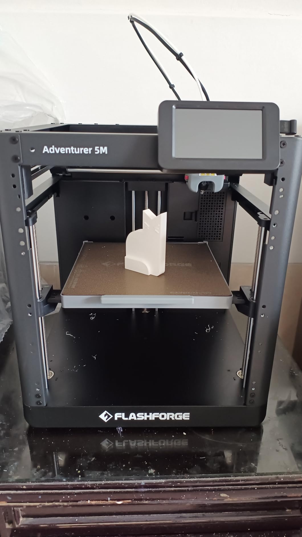 FLASHFORGE Adventurer 5M 3D Printer,Support Multi Materials, High Precision | 600mm/s Max Speed, CoreXY & Auto Bed Leveling, 280°C Direct Extruder, 3s Detachable Nozzle, Effective Cooling,220x220x220mm customer photo 2