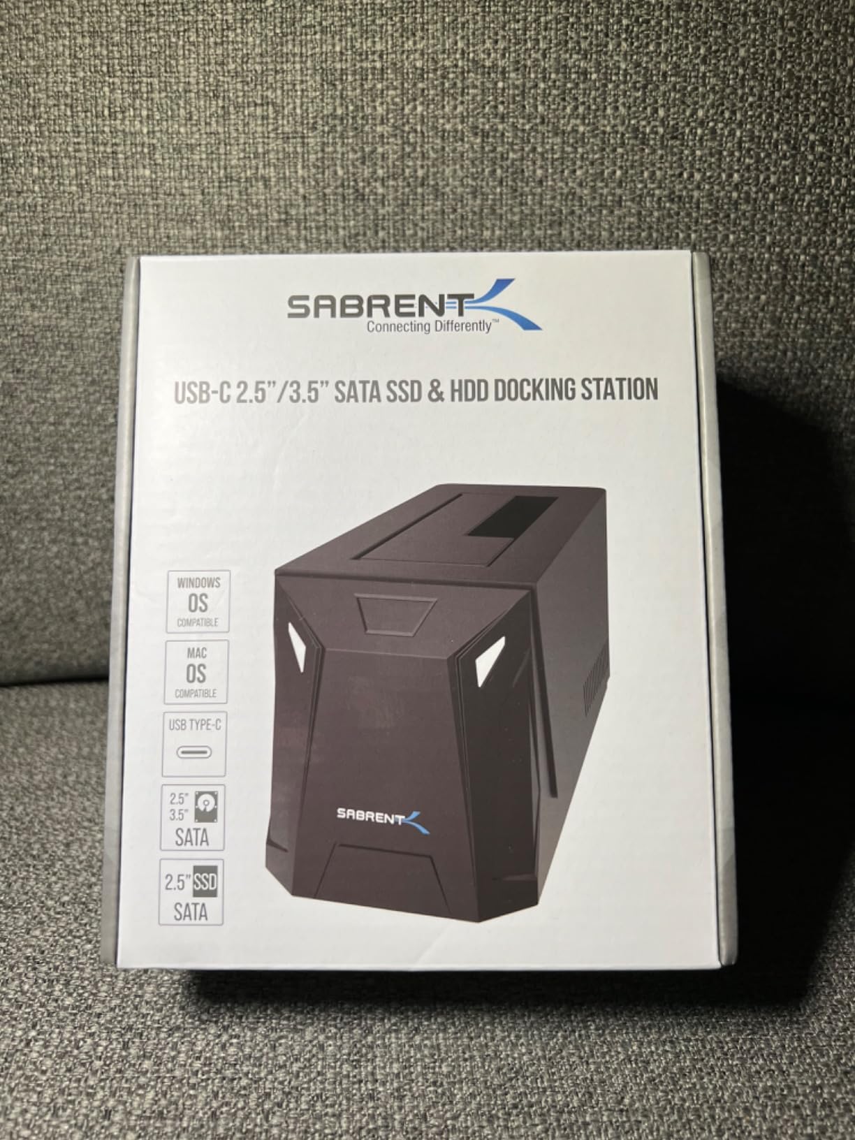 SABRENT USB-C Hard Drive Docking Station, 2.5/3.5in SATA, 10Gbps (DS-UC1B) - Tool-free hot-swap dock for 2.5