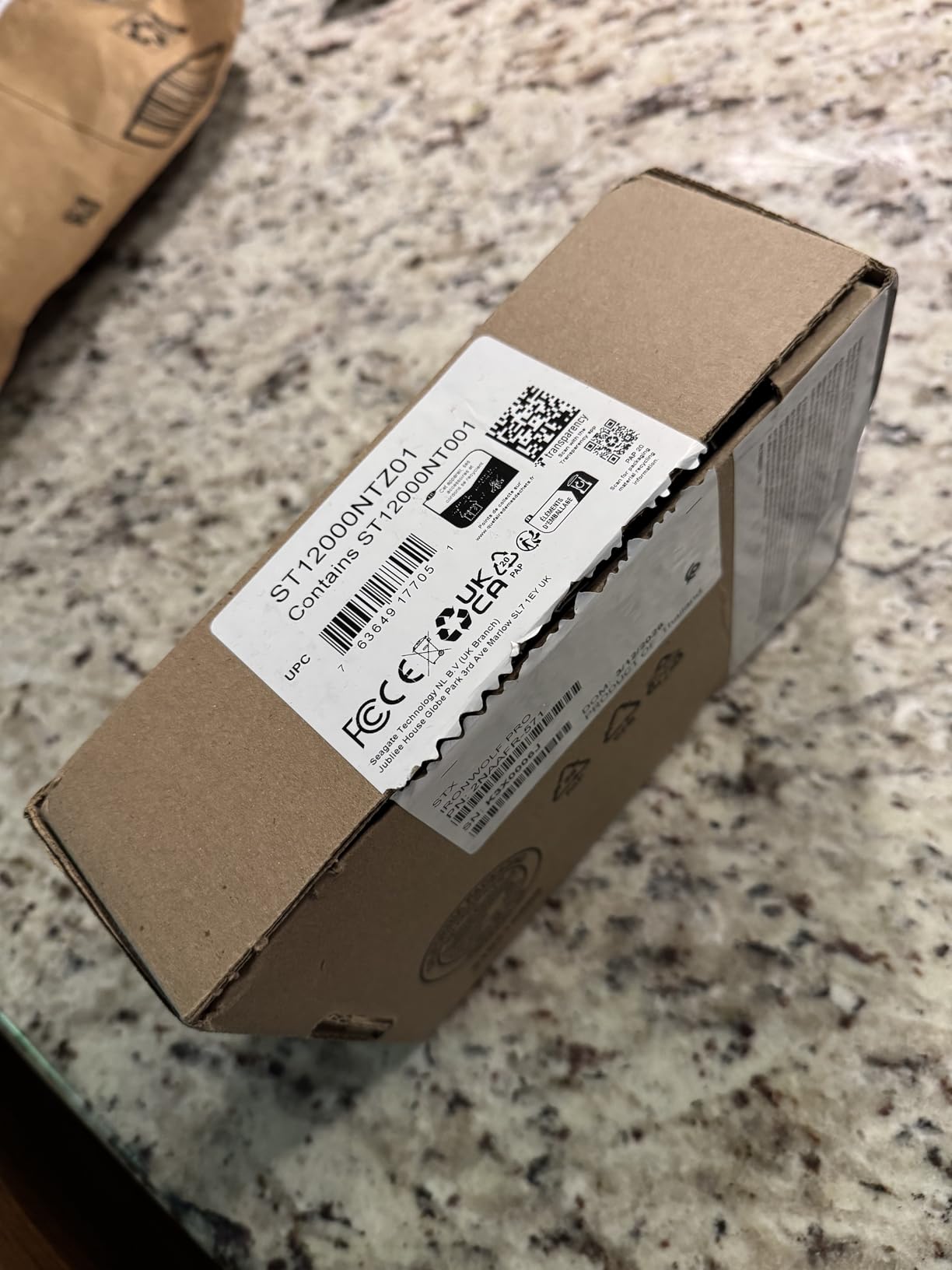 Seagate IronWolf Pro 24TB Enterprise NAS Internal HDD Hard Drive - CMR 3.5 Inch SATA 6Gb/s 7200 RPM 512MB Cache for RAID Network Attached Storage, Rescue Services (ST24000NT002) customer photo 1