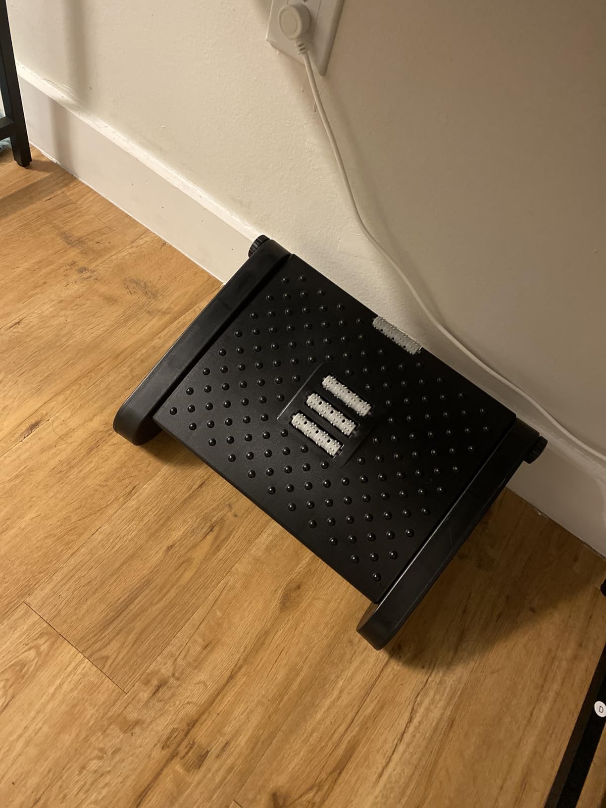 CasaZenith Foot Rest, Six Heights Adjustable Foot Rest Under Desk at Work | Ergonomic Foot Stool for Under Office Desk, Under Desk Footrest with Foot Massage Roller, Chair Footrest for Leg Rest - Black customer photo 1