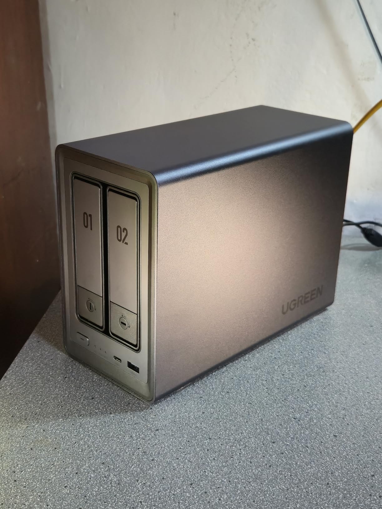 UGREEN NAS DXP2800 2-Bay for Advanced Home Users, Remote Workers & Creators | Home Media & Data Center, Docker & VM, Plex, Fast File Transfer, Intel N100, 8GB DDR5, 2.5GbE, 2x M.2 NVMe, 4K HDMI (Diskless) customer photo 2
