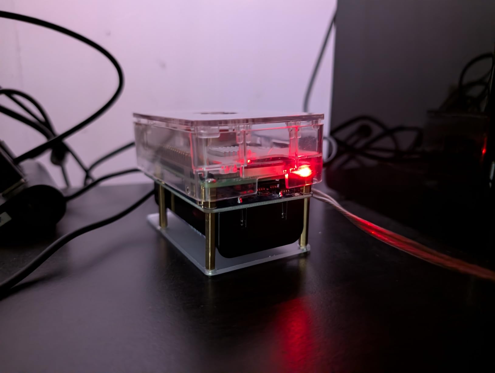 UPS HAT (D) for Raspberry Pi, 5V Uninterruptible Power Supply | Supports 21700 Li Battery (NOT Included), Pogo Pins Connector Design, Compatible with Raspberry Pi 4B/3B+/3B customer photo 1