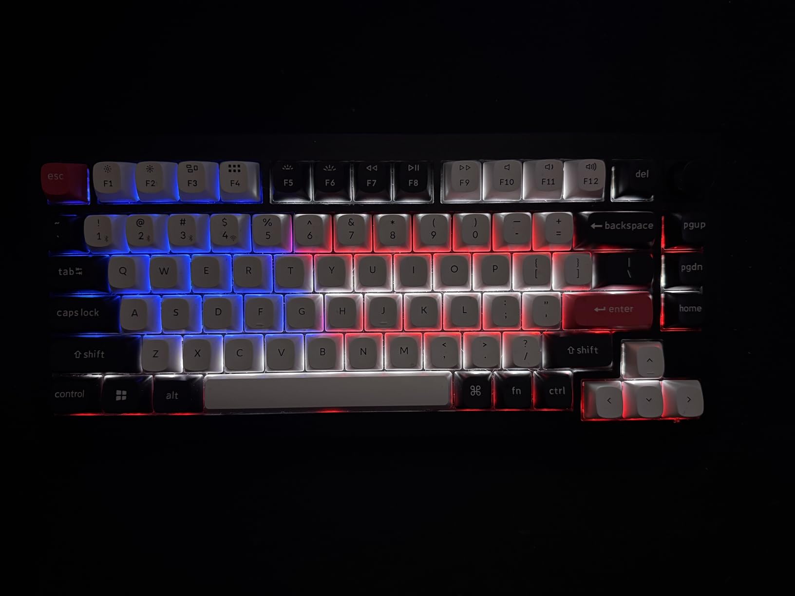 Keychron Q1 HE Wireless Custom Magnetic Keyboard, QMK Launcher | Rapid Trigger 2.4 GHz & Bluetooth 5.2 with Gateron Double-Rail Magnetic Switch for Mac Windows Linux (Hot-swappable) customer photo 2