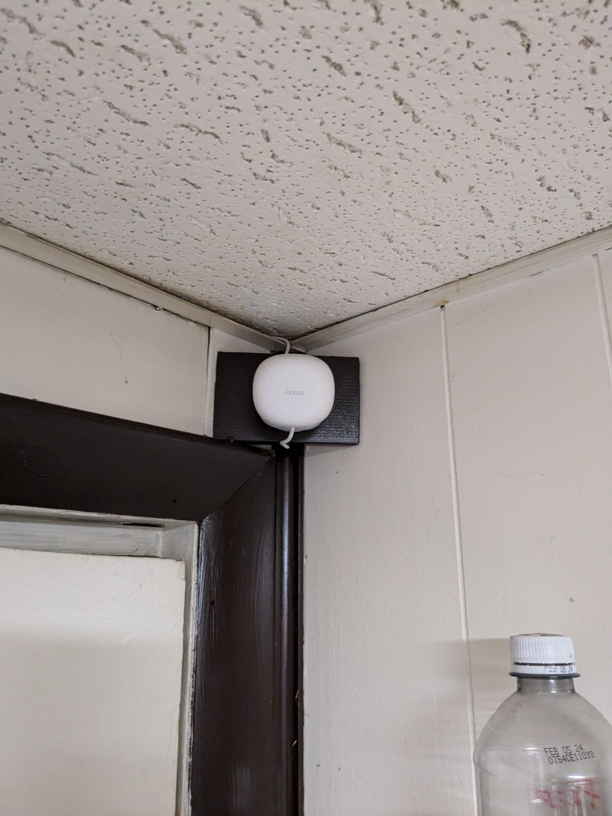 Aqara Zigbee Presence Sensor FP1E, mmWave Radar Wired Motion Sensor | Requires Aqara Zigbee Hub, Accurate Detection, AI Spatial Learning, Supports HomeKit, Alexa, Google Home, Matter Over Bridge customer photo 1
