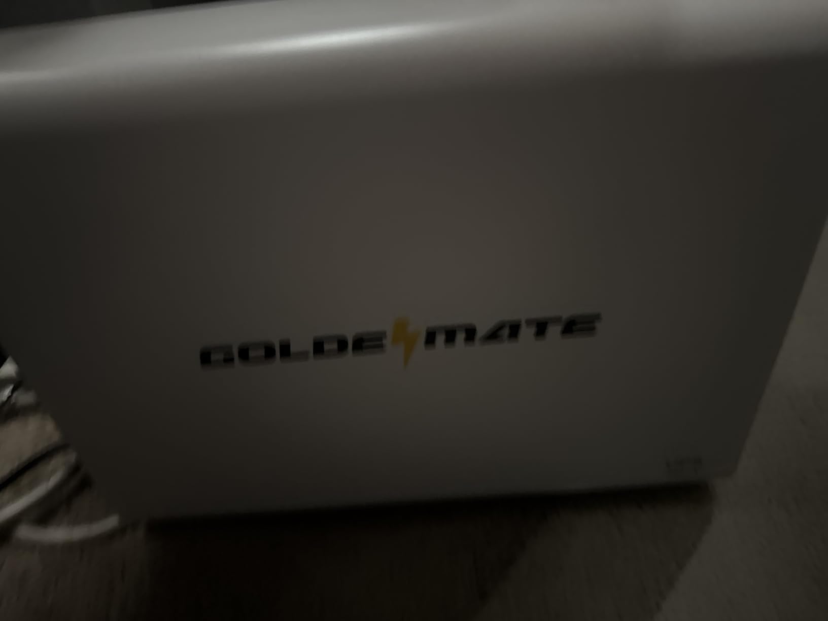 GOLDENMATE 1000VA/800W Lithium UPS Battery Backup & Surge Protector, White | Pure Sine Wave, 8 Outlets, Color LCD, 230Wh LiFePO4 Backup Battery, Uninterruptible Power Supply for PC/Internet/Home Office customer photo 1