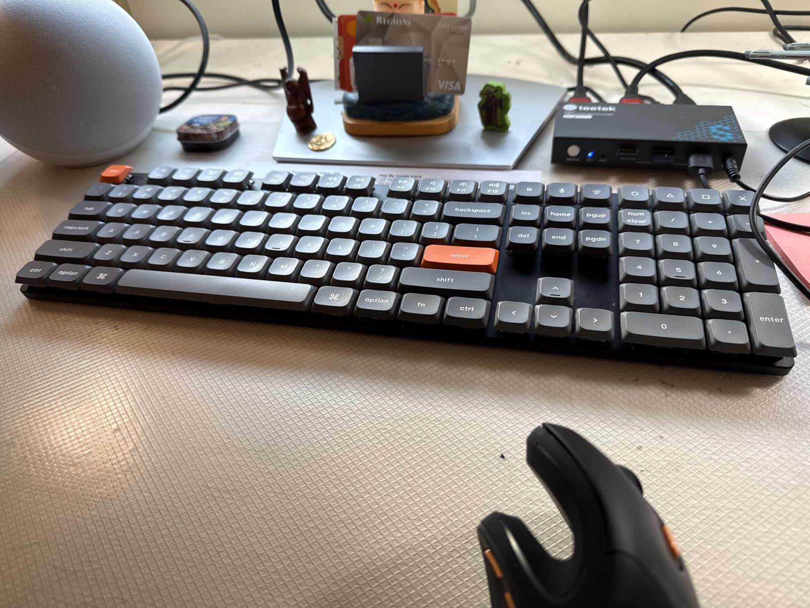Keychron K5 Max Ultra-Slim Wireless Custom Mechanical Keyboard, QMK/VIA Programmable 3-Mode Bluetooth/2.4 GHz/Wired with White Backlight Low Profile Gateron Brown Switch, PBT Keycaps for Mac Win Linux customer photo 1