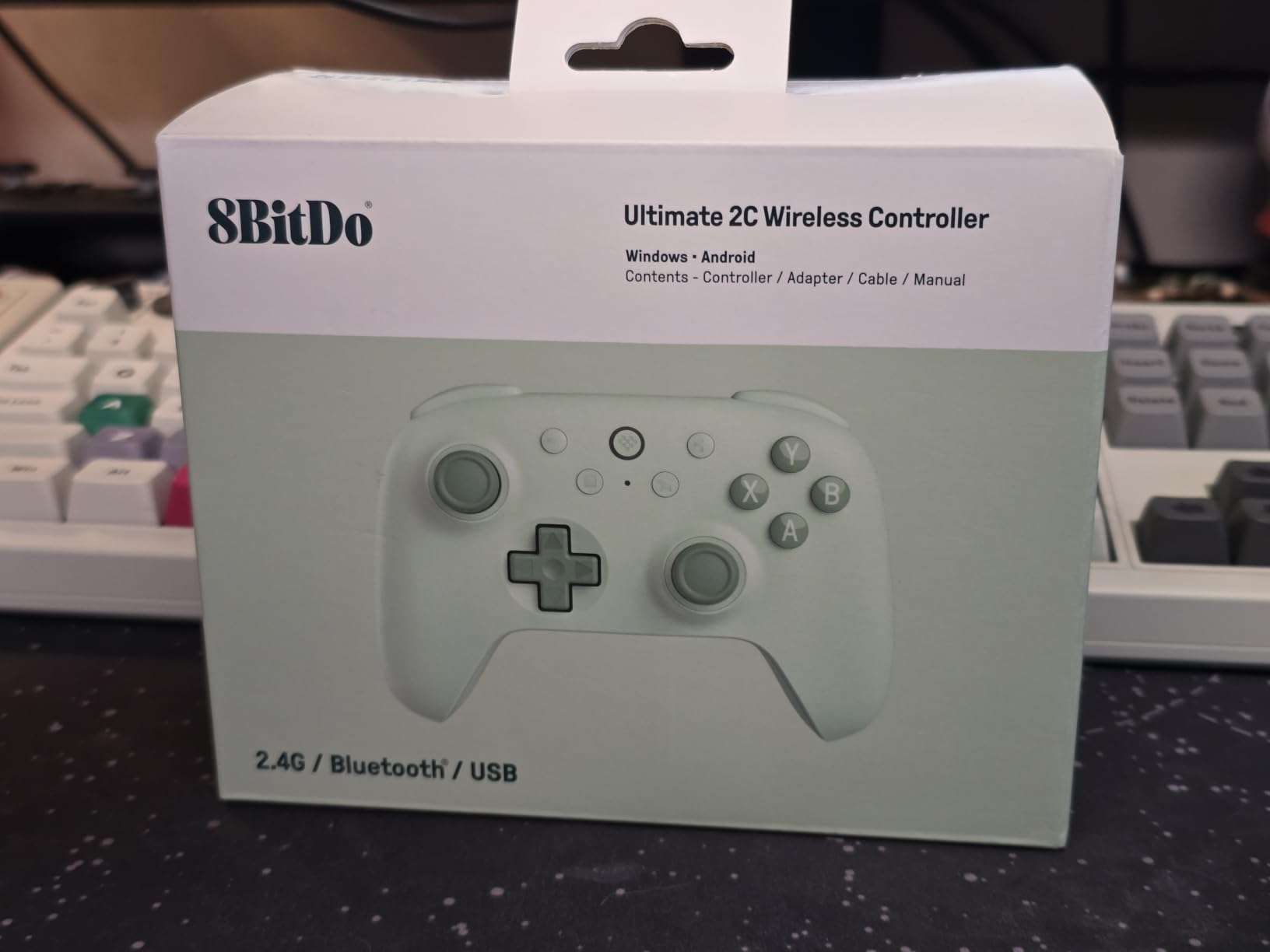 8Bitdo Ultimate 2C Wireless Controller for Windows PC and Android, with 1000 Hz Polling Rate, Hall Effect Joysticks and Triggers, and Remappable L4/R4 Bumpers (Green) customer photo 1