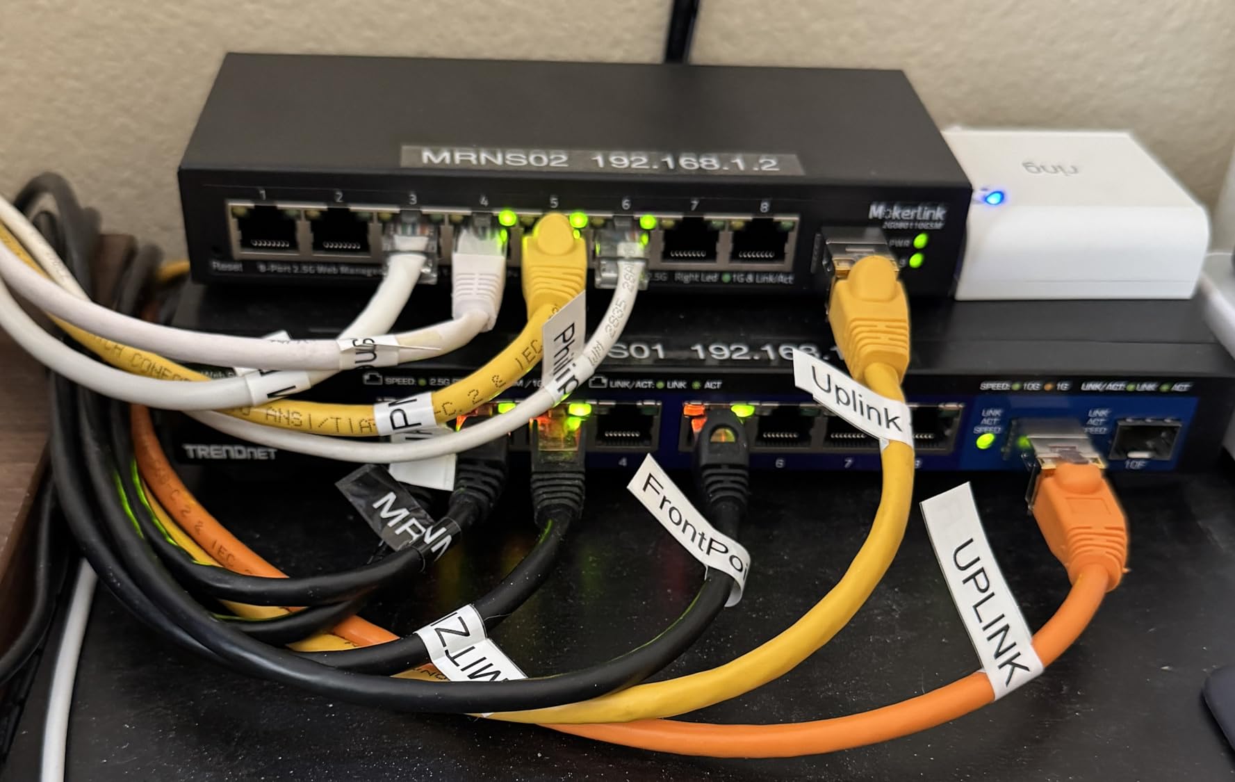 MokerLink 12 Port 10G SFP+ Managed Fiber Switch, 1G/10G SFP Slot, L3 Web/CLI Managed, 240Gbps Bandwidth Desktop/Rackmount Network Switch customer photo 2