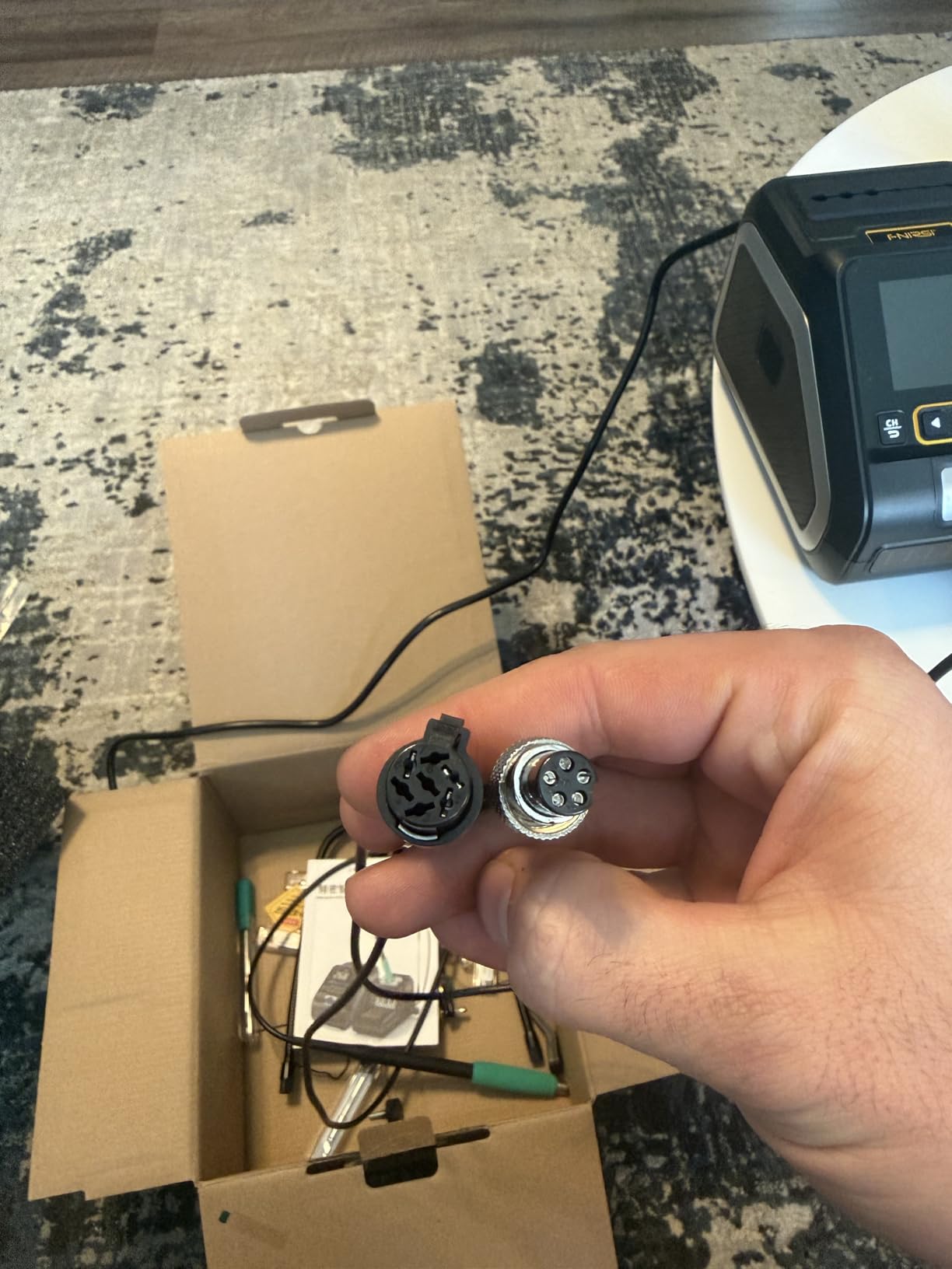 FNIRSI DWS-200 200W High Power Soldering Station Kit,2 Helping Hands | 3S Melting(212-842℉),6 F245 3 F210 Iron Tips,3 Display Modes, Pre-set 3 Temps,Precision Digital Solder for Electronics Repair customer photo 2