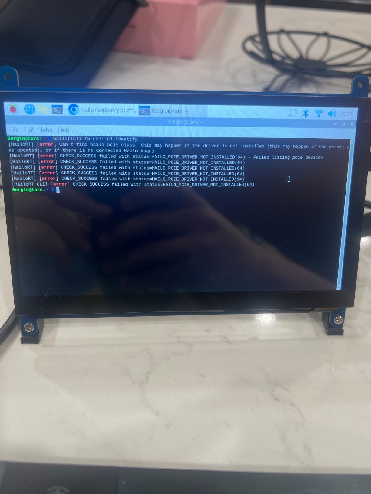 Waveshare Hailo-8 M.2 AI Accelerator Module, Compatible with Raspberry Pi 5, Supports Linux/Windows Systems, Based On The 26TOPS Hailo-8 AI Processor, Comes with PCIe to M.2 Adapter Board customer photo 1