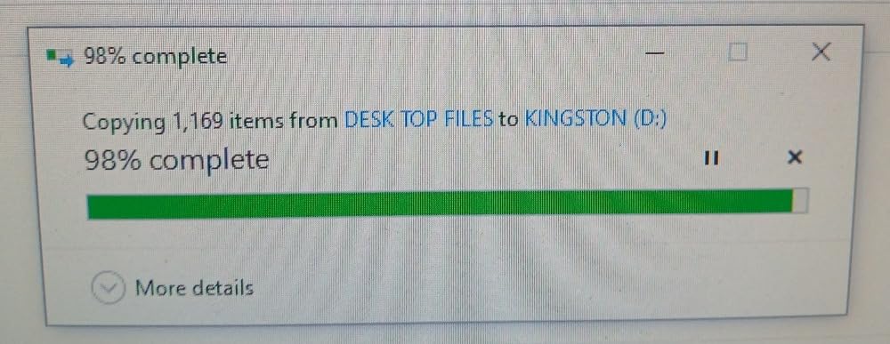 Kingston XS1000R 2TB SSD | Pocket-Sized | USB 3.2 Gen 2 | Up to 1050MB/s customer photo 1