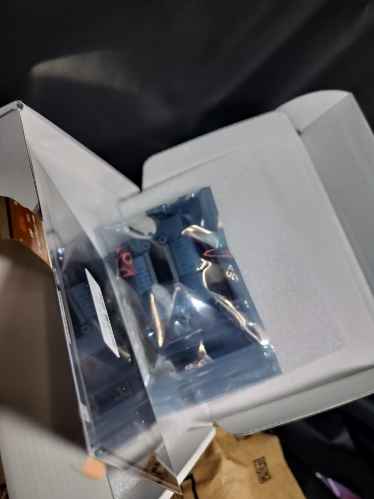 Waveshare 7.3inch 6-Color E-Paper Display Module, Compatible with Raspberry Pi 5/4B/3B/Zero/Zero W/Zero 2W/Pico/Pico W/Pico WH, Support Jetson Nano/Jetson Orin Nano customer photo 1