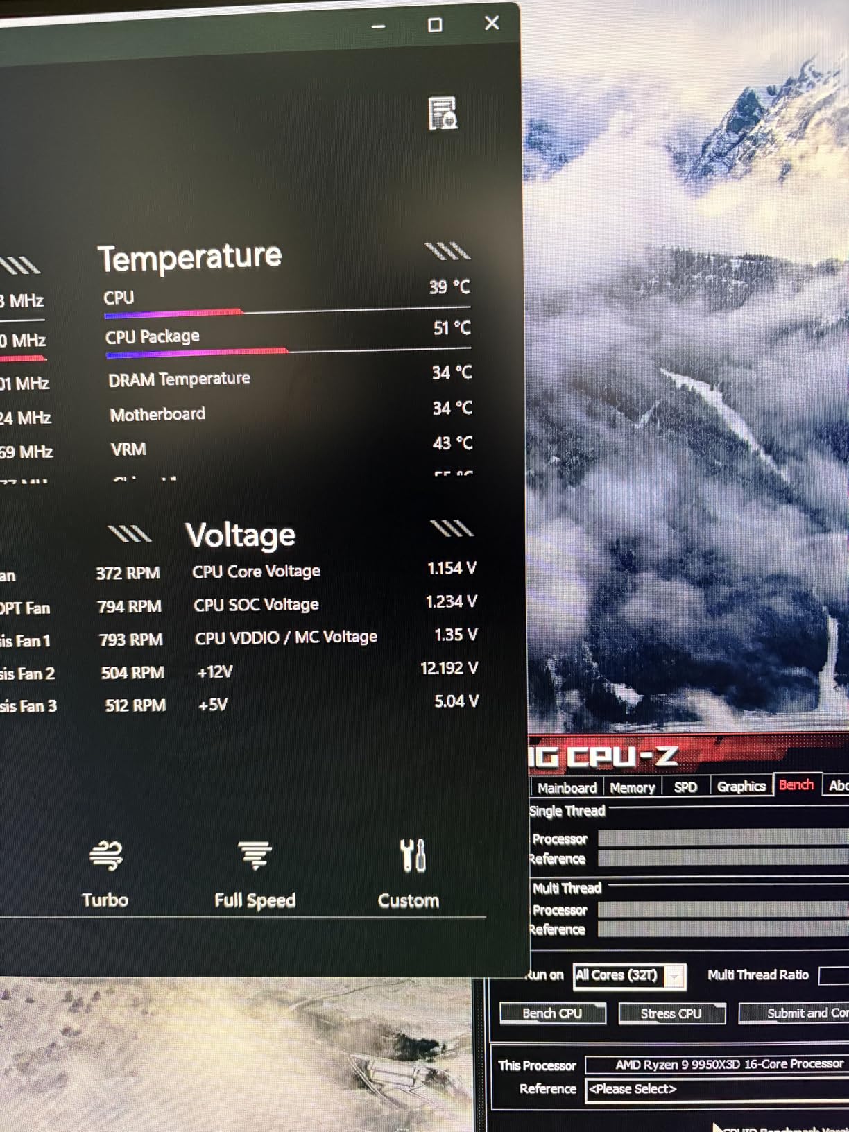 ROG Crosshair X870E Hero AMD X870E AM5 ATX Motherboard, Advanced AI PC Ready, 18+2+2 Power Stages, DDR5, PCIe 5.0, 5X M.2, Wi-Fi 7, USB4, AI Overclocking, Core Flex, PCIe Slot Q-Release Slim customer photo 1