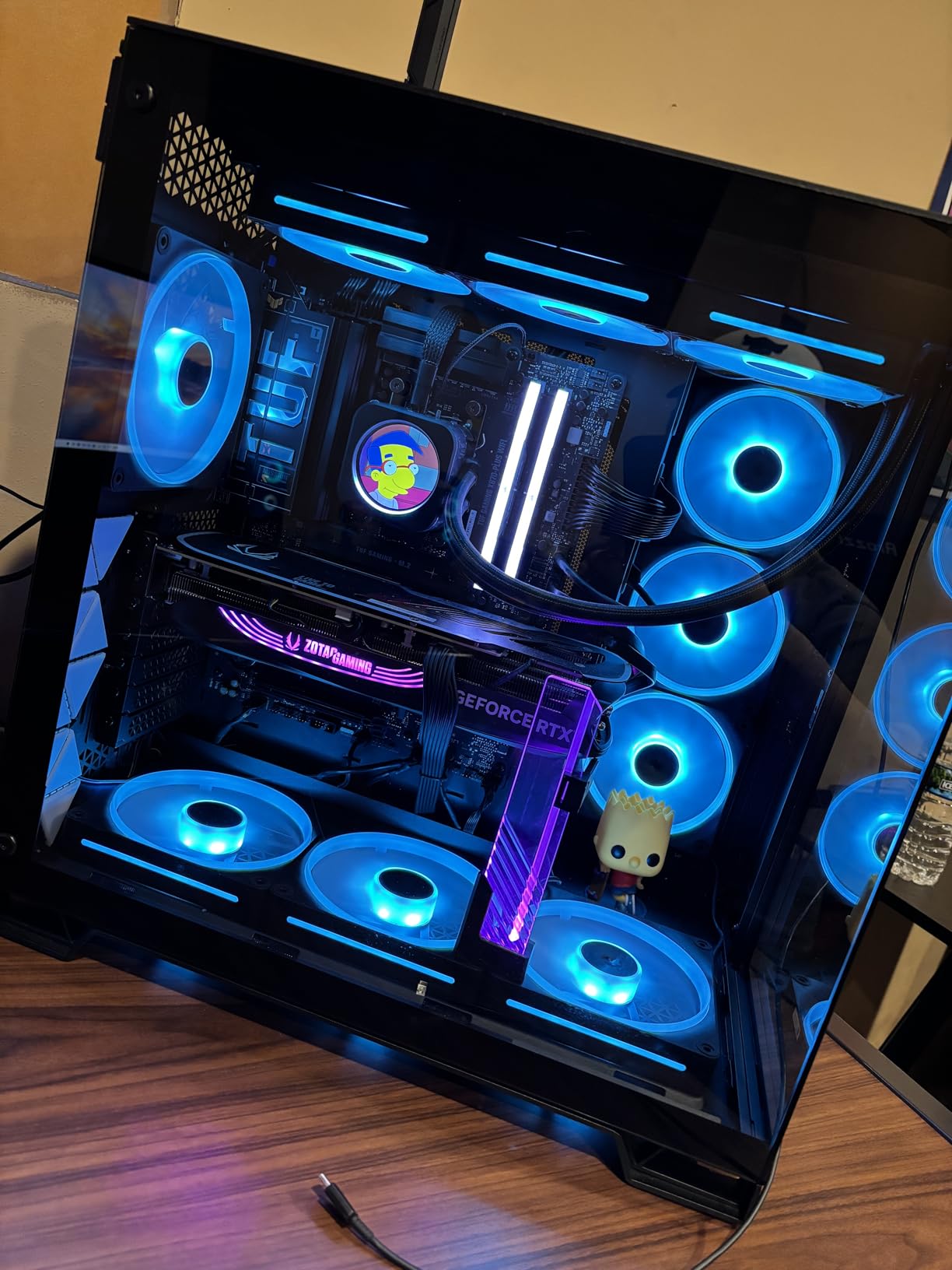 ASUS TUF Gaming X870-PLUS WiFi AMD AM5 X870 ATX Motherboard, 16+2+1, 80A SPS Power Stages, DDR5, PCIe 5.0 Ready, Four M.2 Slots, Wi-Fi 7, 2.5Gb LAN, HDMI, USB4 40Gbps, SATA 6 Gbps, USB 20Gbps Type-C customer photo 1