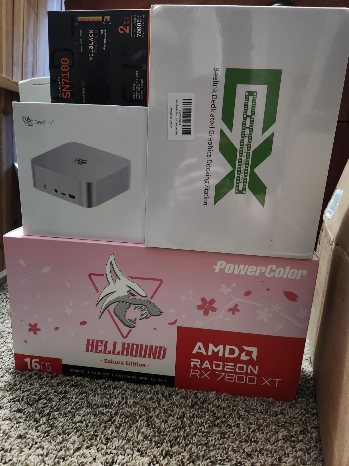 SER8 Mini PC, AMD Ryzen 7 8745HS, 16GB DDR5 RAM 500GB PCle4.0 SSD | 4K@144Hz, Tirple Display, HDMI+DP, WiFi6, BT5.2, USB4 customer photo 2