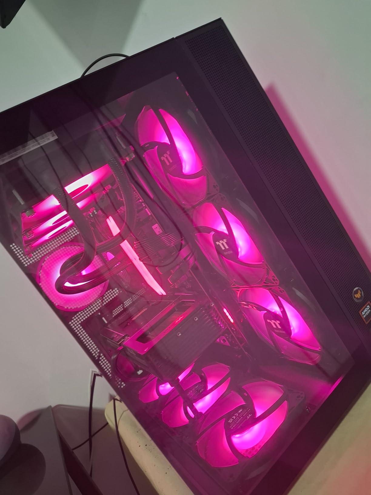 Thermaltake LE120 ARGB PWM Fan (3 Pack) customer photo 1