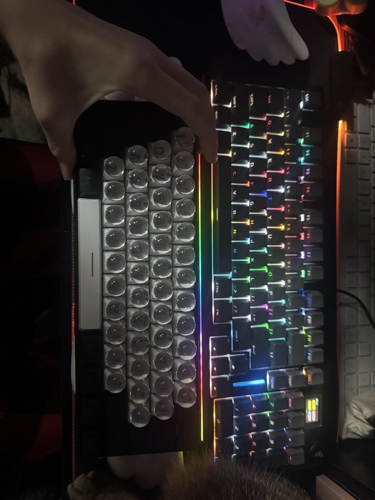 AULA S98 Pro Wireless Mechanical Gaming Keyboard with Screen & Knob customer photo 1