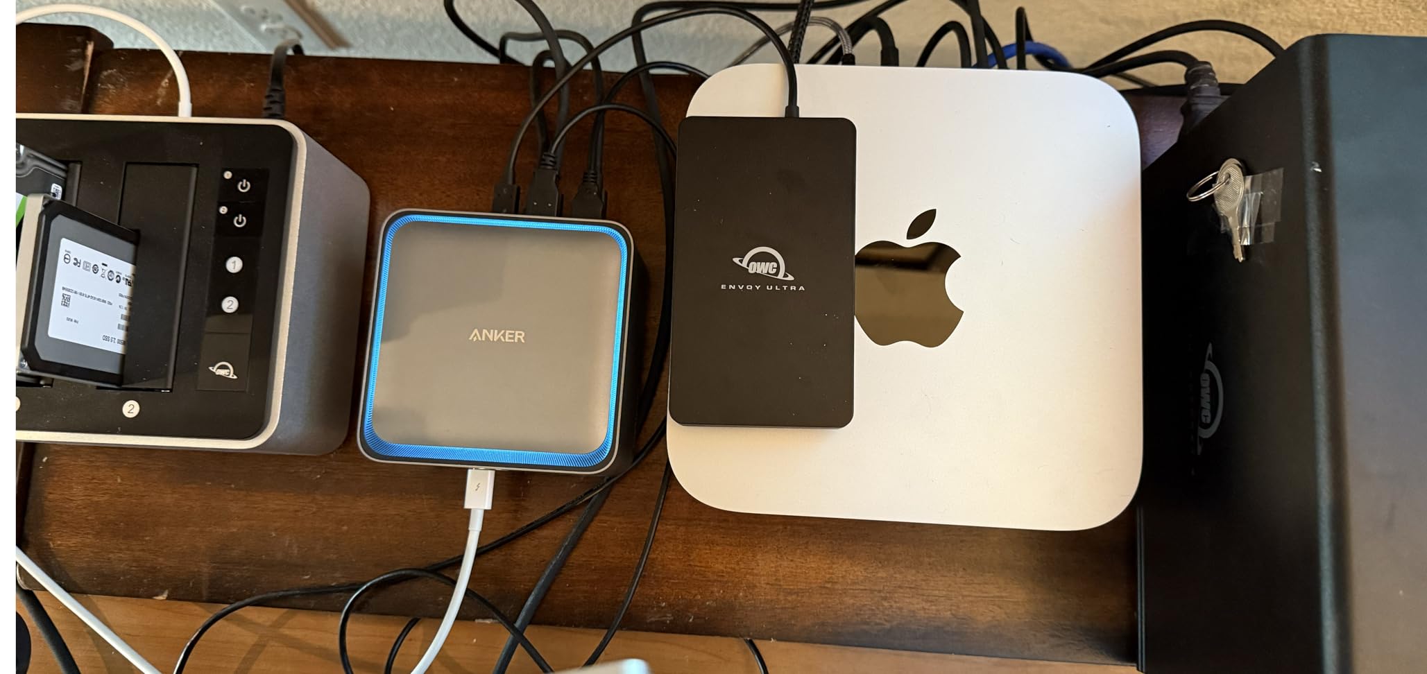 OWC Envoy Ultra 4TB Thunderbolt 5 Portable NVMe SSD Storage Solution | Over 6000MB/s - Compatible with Thunderbolt 4/3 and USB4 - Integrated Thunderbolt 5 Cable - Weatherproof IP67 Protection customer photo 2