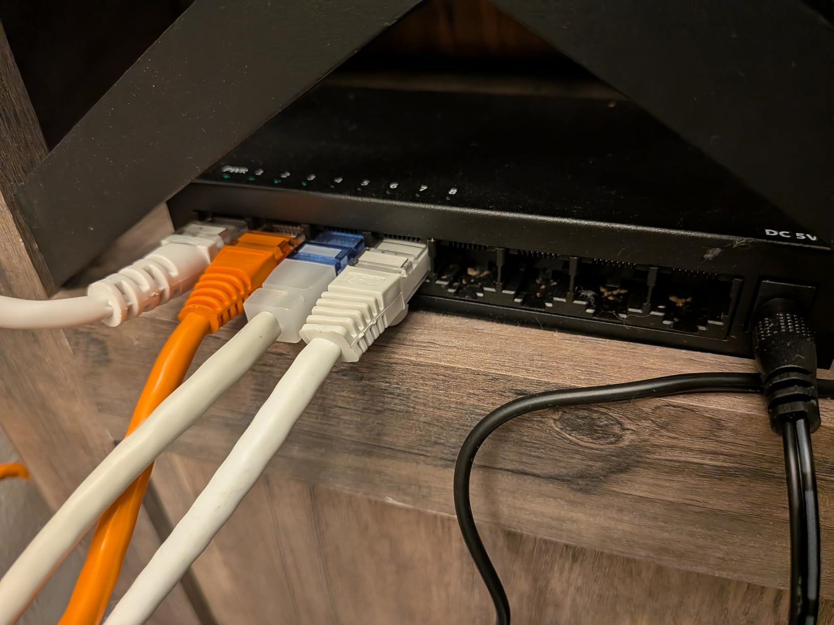 8 Port 2.5Gb Web Managed Ethernet Network Switch with 8 x 2.5 Gigabit | 1 x 10G SFP+ | 60G Bandwidth, Fanless Quiet Metal customer photo 2