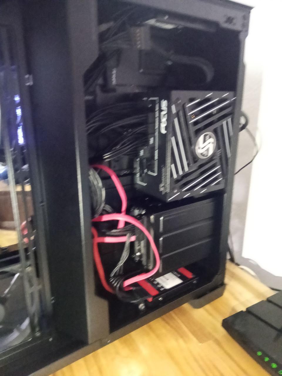 Seasonic Focus GX-1000 1000W Power Supply ATX 3.1 & PCIe 5.1 Ready White customer photo 2