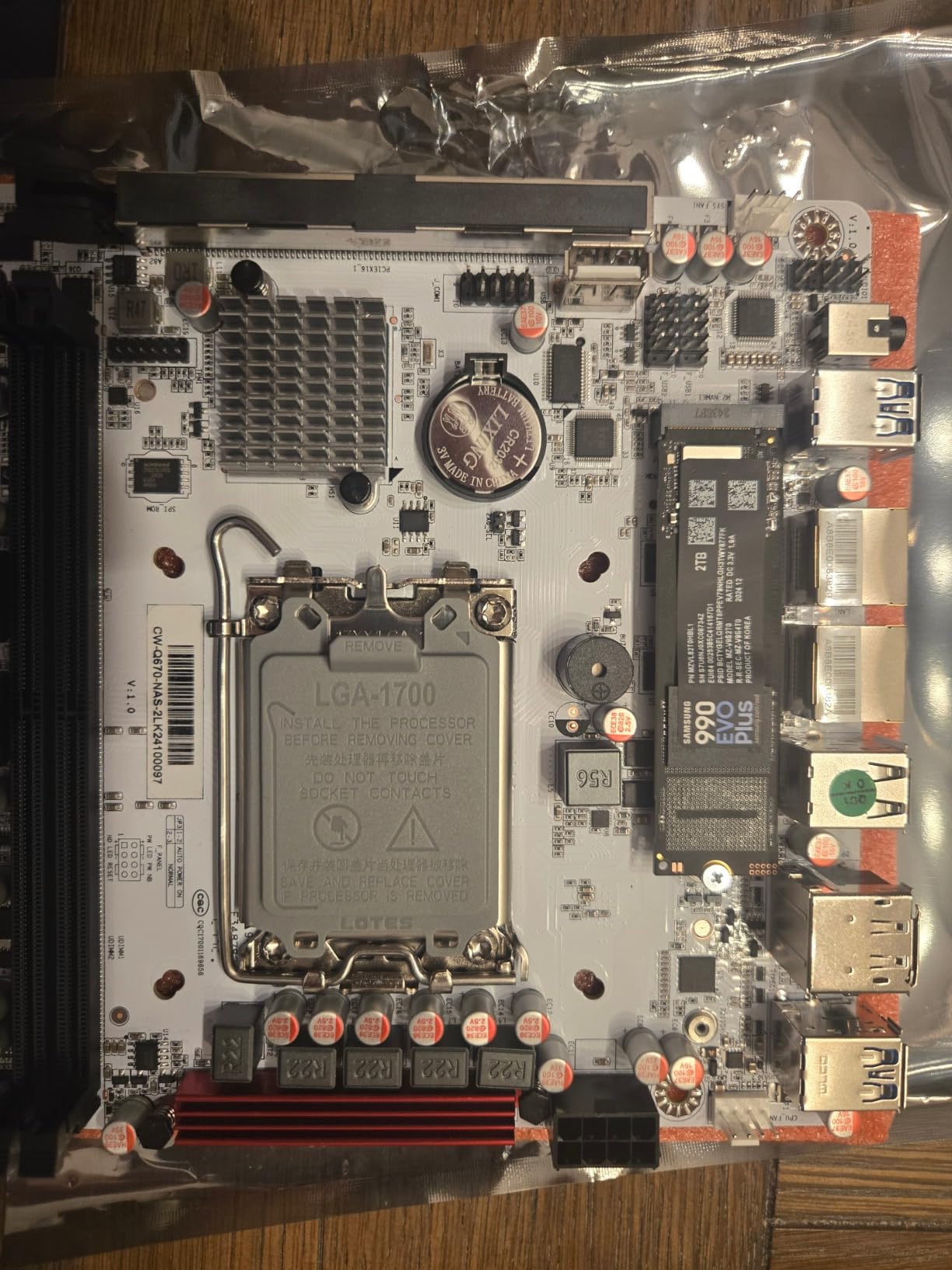 StoneStorm Q670 8-Bay NAS Mini ITX Motherboard (LGA1700, 12th/13th/14th Gen. Desktop Processor), 2*U-DIMM DDR5 MAX 64G, 3*M.2 NVMe, 8*SATA, i226-LM 2.5G vPro, 3*USB3.2, 1*Type-C 20Gbps, Dual 4K Display customer photo 1