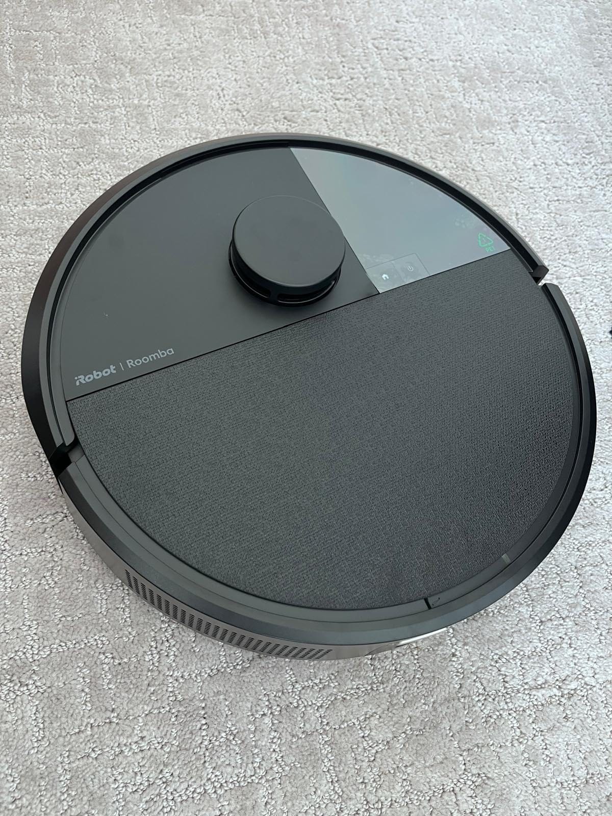 iRobot Roomba Plus 405 (G181) 2in1 Vacuum & Mop Robot with AutoWash Dock - Dual Spinning, Smart & Fast Mapping, Ideal for Pet Hair, Self-Empties 75 Days, Intense Suction, Pad Washing & Drying customer photo 2