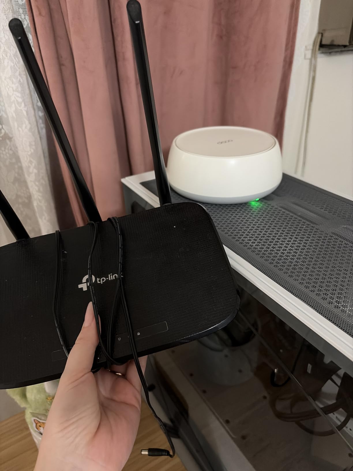 TP-Link Deco 7 BE23 Dual-Band BE3600 WiFi 7 Mesh Wi-Fi System | 4-Stream 3.6 Gbps, 160 Mhz | Covers up to 6,500 Sq.Ft | 2x 2.5G Ports Wired Backhaul | VPN, MLO, AI-Roaming, HomeShield, 3-Pack customer photo 1