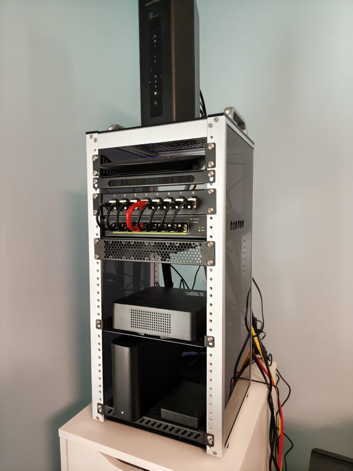 GeeekPi 12U Network Rack, 10 inch Mini Server Rack for Network, Servers, Audio, and Video Equipment, DeskPi RackMate T2 Rackmount, 10.23 inch Depth customer photo 2