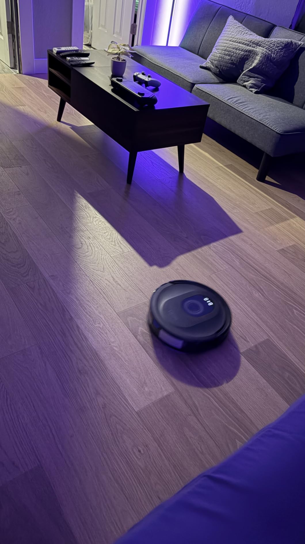 Tikom Robot Vacuum and Mop Combo, 5000Pa Robotic Vacuum Cleaner, 150 Min Max, App & Remote Control, Ideal for Hard Floor, Carpet, Pet Hair, Self-Charge(G8000 Max) customer photo 2