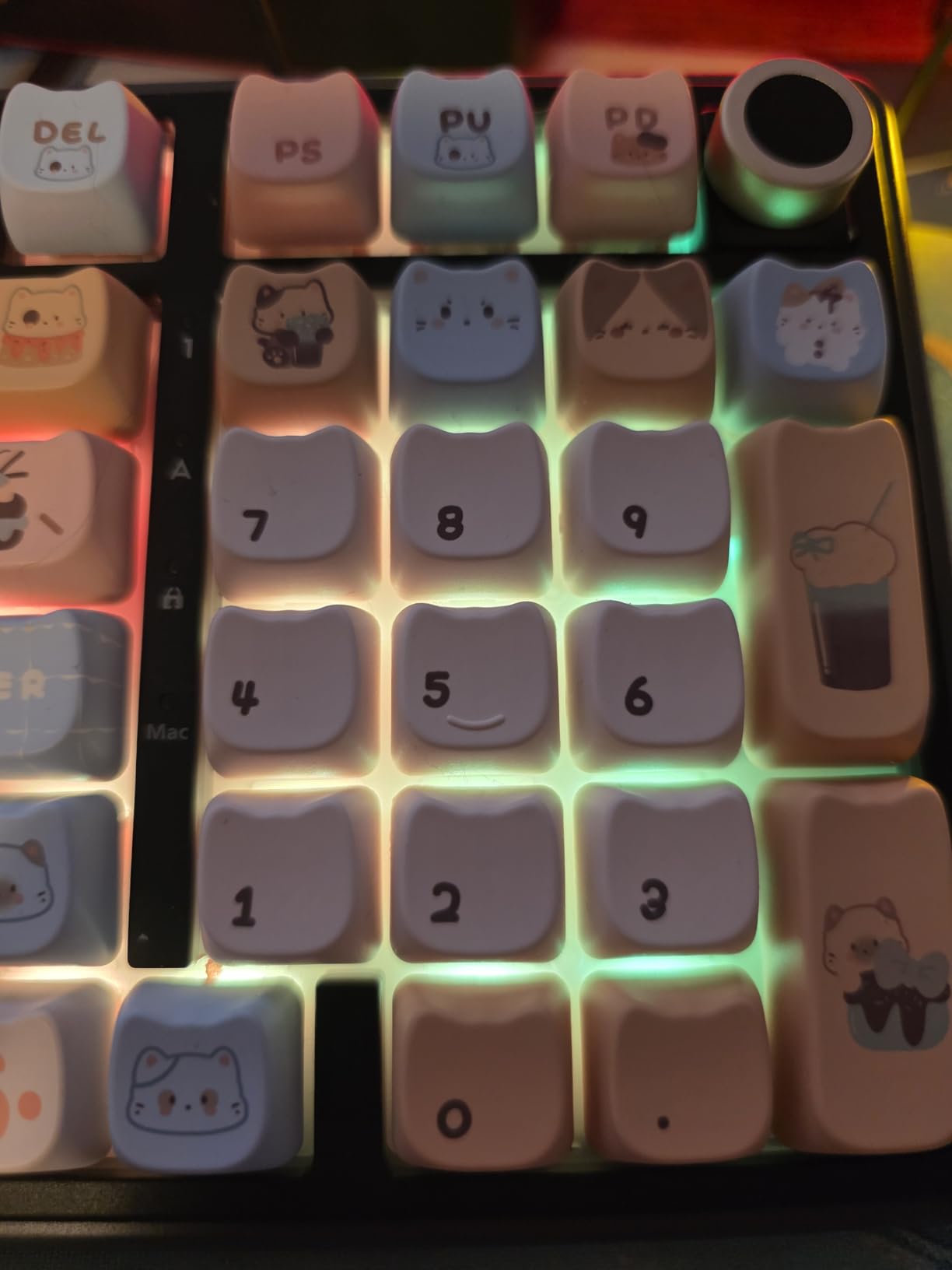 RK ROYAL KLUDGE R98 Pro Wired Mechanical Keyboard, 96% Creamy Gaming Keyboard RGB Backlit with Number Pad and Volume Knob, Gasket Mount, MDA Profile PBT Keycaps, Hot Swappable Pre-lubed Linear Switch customer photo 1