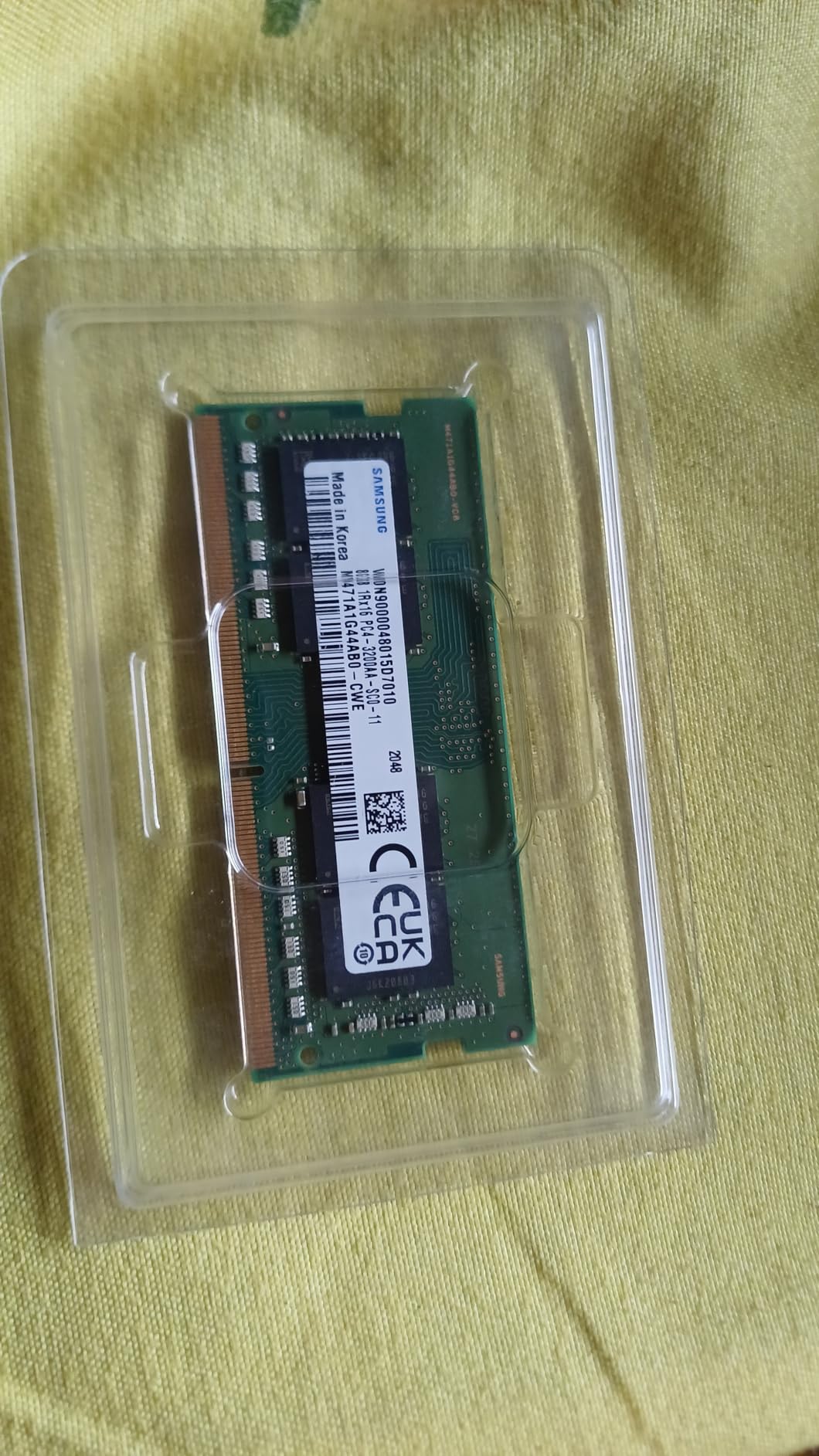 Samsung 8GB DDR4 3200MHz PC4-25600 (PC4-3200AA) CL22 SODIMM 1Rx16 Single Rank 1.2V 260-Pin Laptop, Notebook RAM Memory customer photo 1