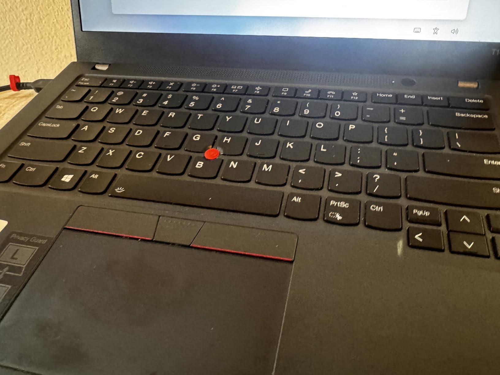 Lenovo ThinkPad T14s Gen 2 14-inch FHD Laptop Computer, Intel Core i7-1185G7, 32GB DDR4 RAM, 512GB SSD, Fingerprint Reader, HDMI, Thunderbolt 4, RJ-45, Windows 11 Pro (Renewed) customer photo 2