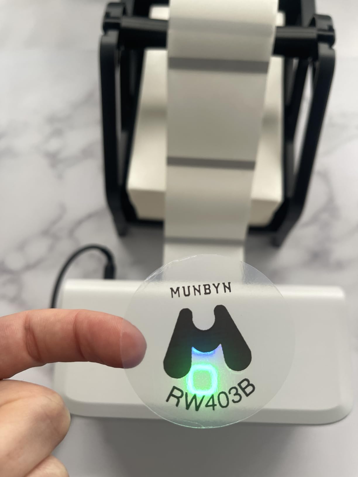 MUNBYN Bluetooth Thermal Label Printer, Wireless 4x6 Shipping Label Printer customer photo 2