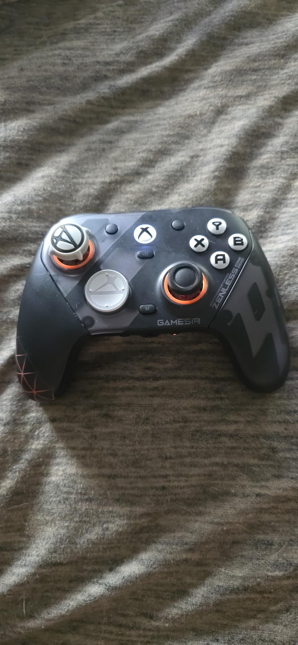 GameSir G7 Pro Wireless XBOX Controller, TMR Sticks, Windows, Trigger Stops | XBOX Series X|S, Hall Effect Triggers, 4 Remappable Buttons, 1000Hz, PC Controller, Charging Dock, Zenless Zone Zero Edition customer photo 1