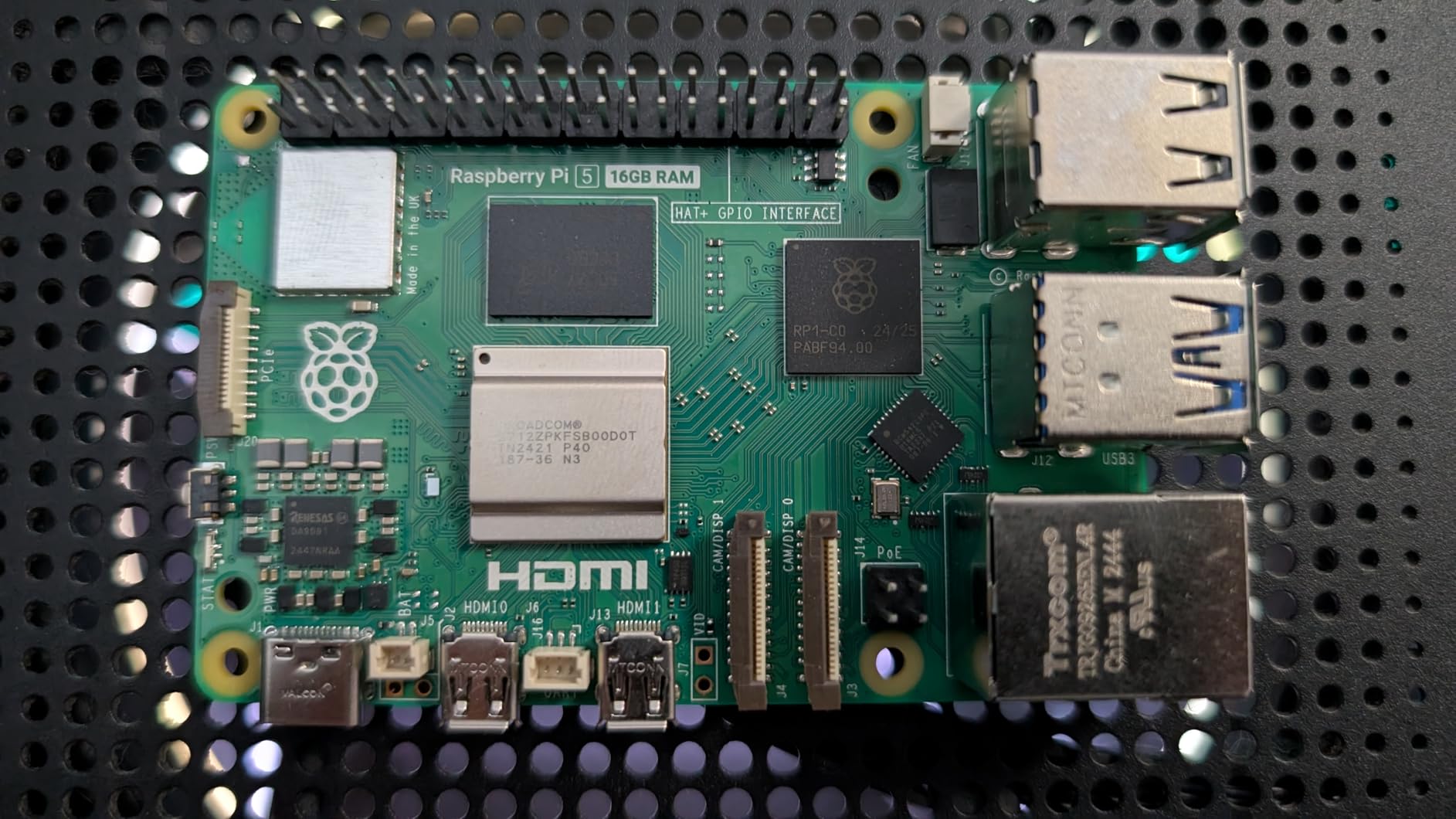 RasTech Raspberry Pi 5 Kit 16GB RAM with 27W PD Power Supply 5.1V5A, Heat Sinks and Raspberry Pi 5 16GB Board Included customer photo 1