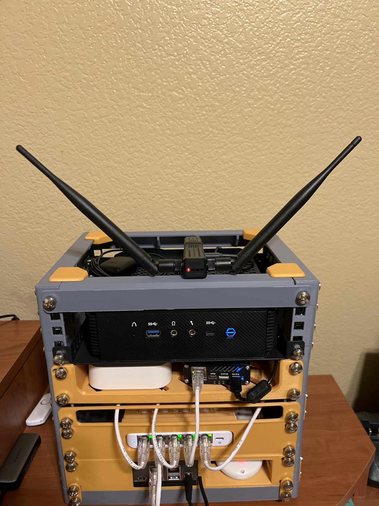 SMLIGHT SLZB-MR2U (2026 Model) Zigbee 3.0 to Ethernet, USB, and WiFi Gateway Coordinator with PoE customer photo 1