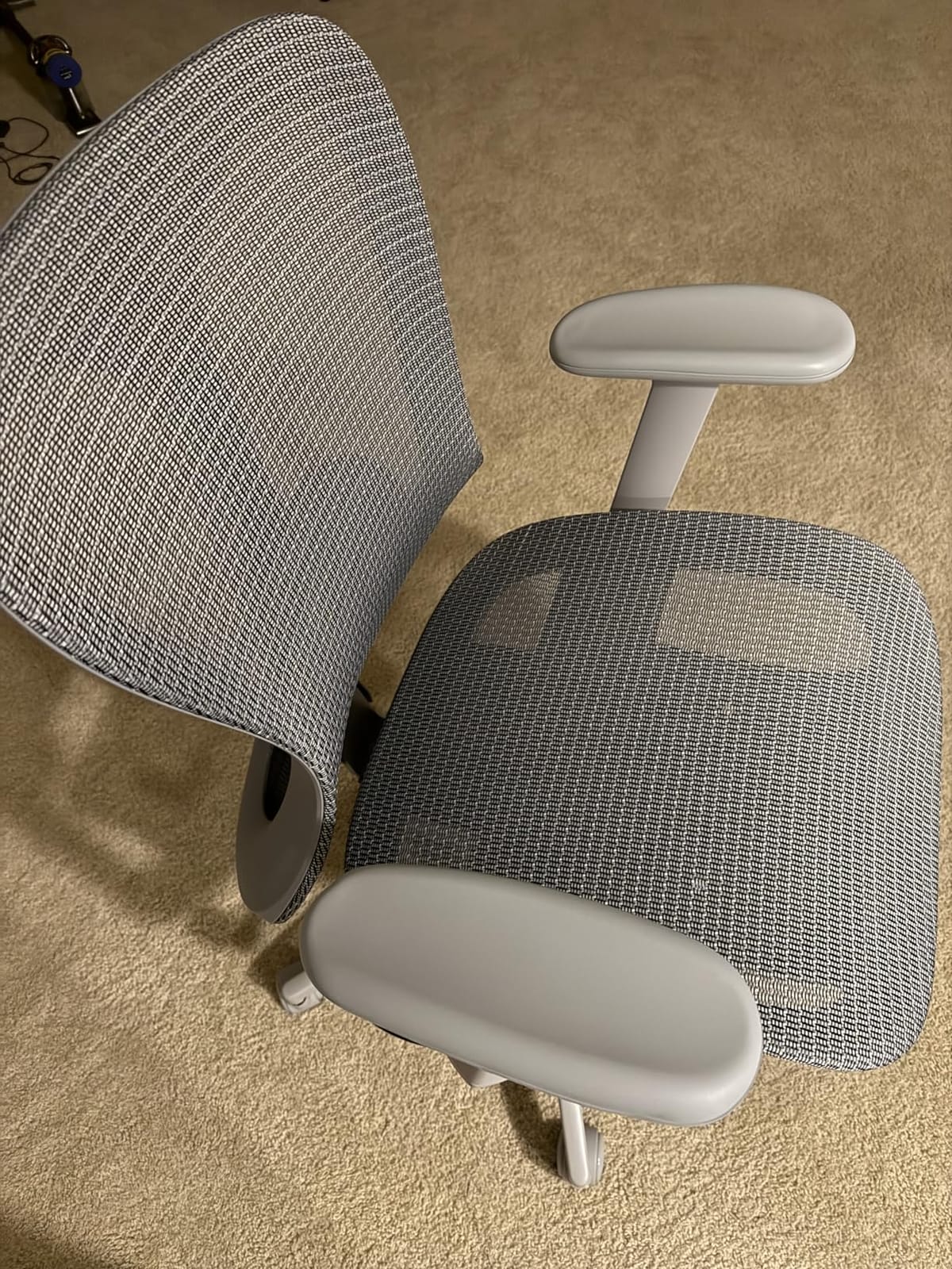 amseatec Ergonomic Mesh Office Chair, Lumbar Support, Task Chair | Butterfly backrest and breathable seating stay cool for 8-10-hour daily use; adjustable armrests suit study, gaming and work customer photo 1