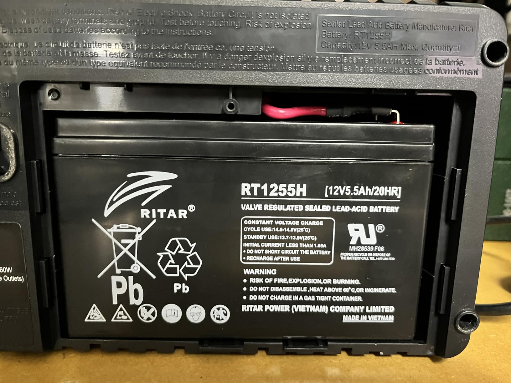 Staples TECH 650VA UPS Battery Backup, 8 Outlets, Surge Protection, Black | Standby power for computers, routers, and home office electronics during outages. customer photo 2
