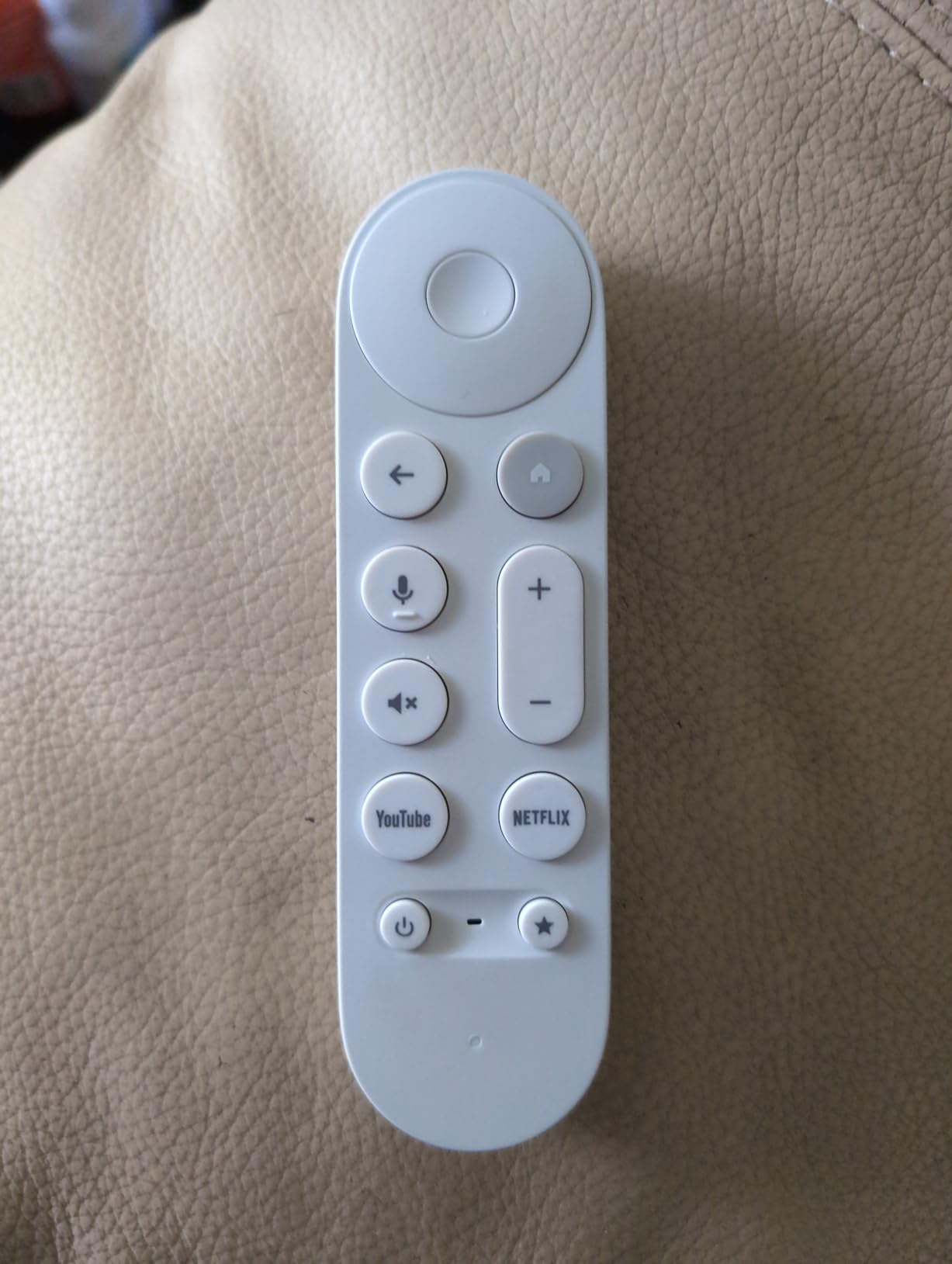 Google TV Streamer 4K - Fast Streaming Entertainment on Your Device with Voice Search Remote - Watch Movies, Shows, Live, and Netflix in HDR - Smart Home Control - 32 GB of Storage - Hazel customer photo 1