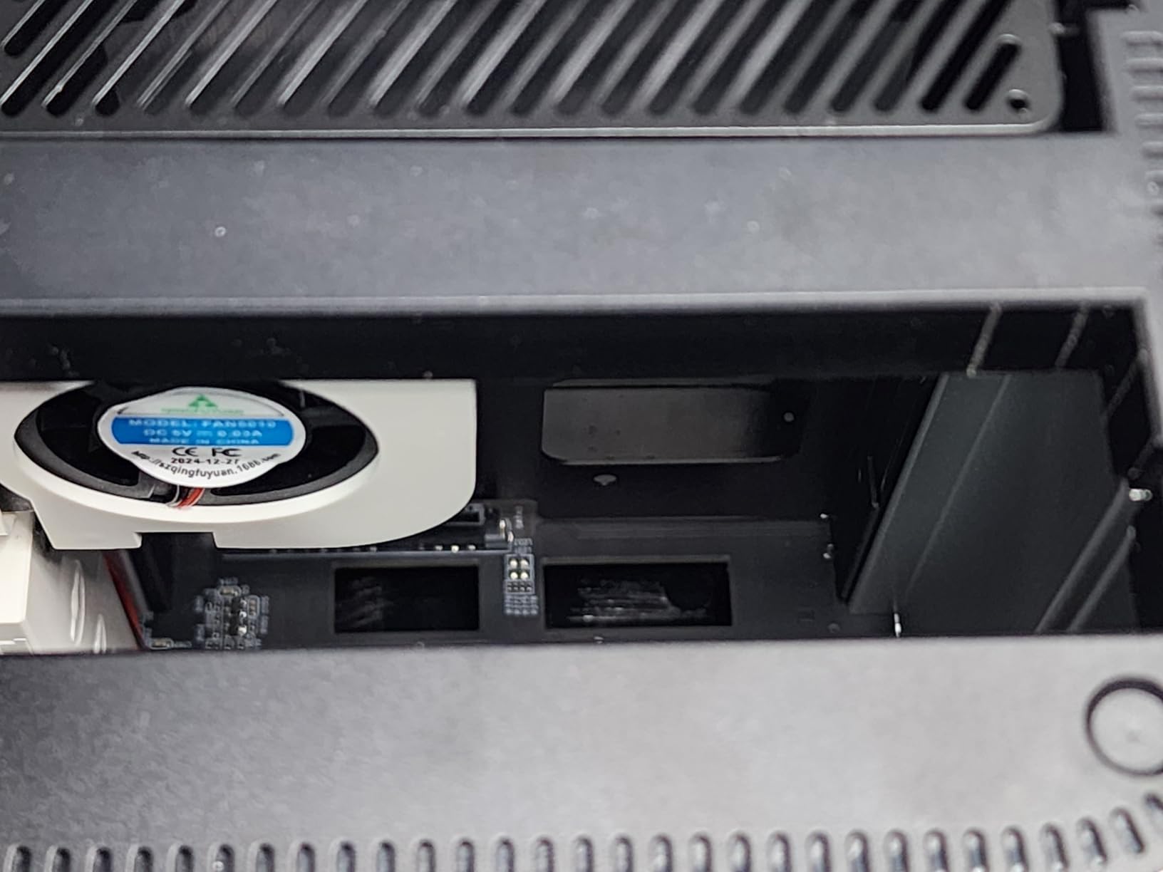 2 Bay 10Gbps RAID Enclosure - Supports 2.5