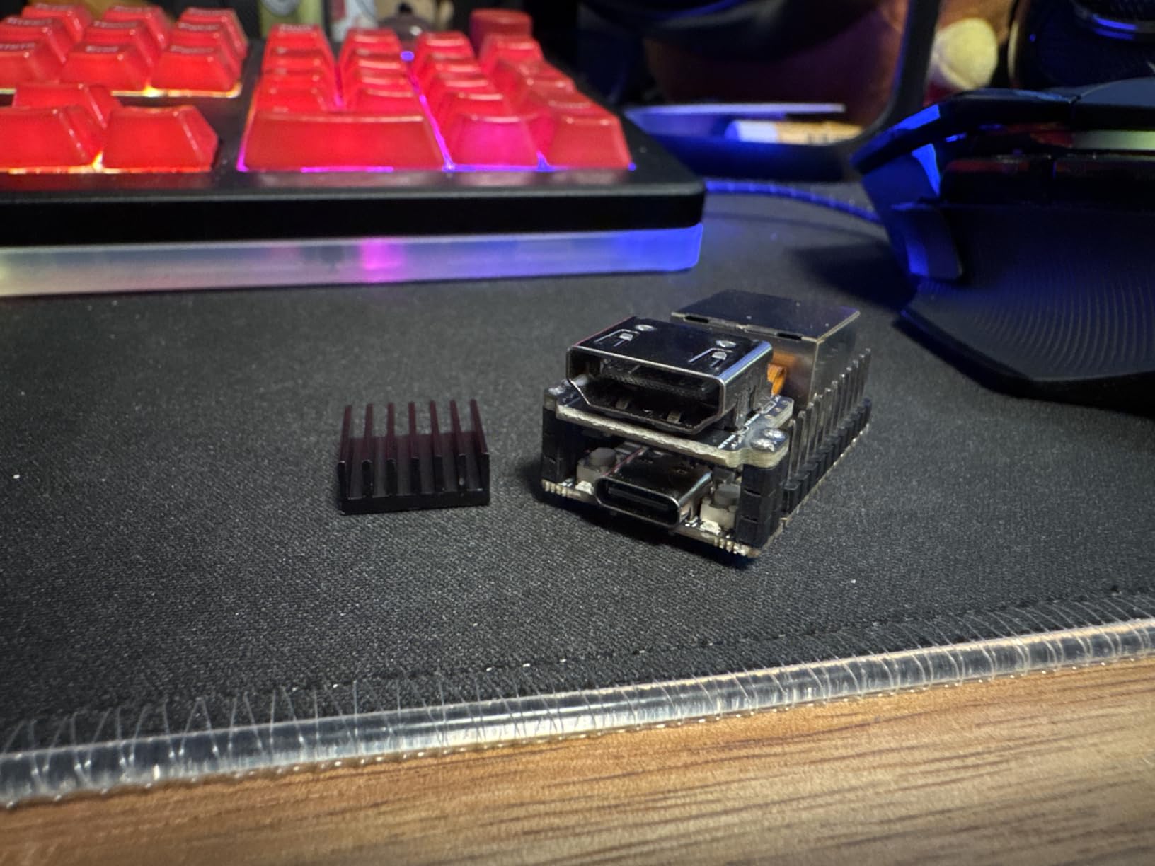 Sipeed NanoKVM Lite, Ultra-Compact Mini KVM Over IP with RISC-V Core, Remote Server Control, HDMI USB Storage Simulation, 100Mbps Networking, Open-Source Plug & Play Remote BIOS/OS Access customer photo 1