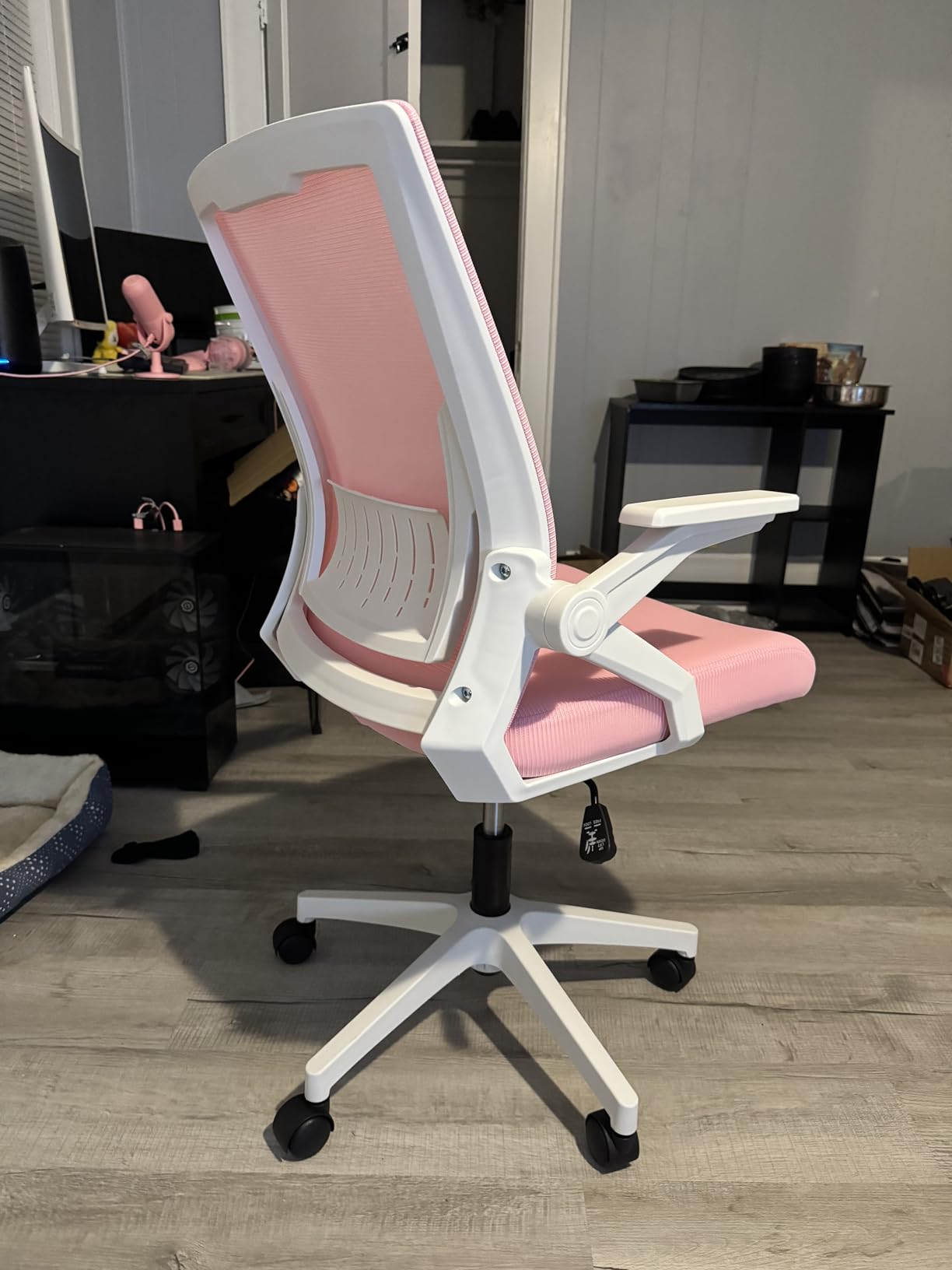 GTPLAYER Ergonomic Office Chair with Flip-up Armrests Executive Computer Chair for Home Office, Breathable Mesh & Comfy Lumbar Support, Black customer photo 1