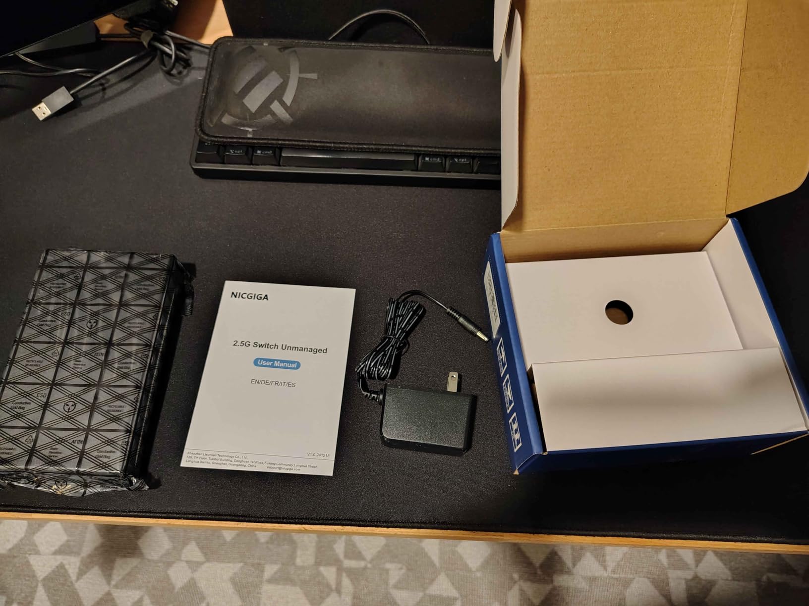 10Gbe Ethernet Switch Unmanaged with 2 x 10Gb RJ45 Ports + 8 x 2.5Gb Base-T Ports, Desktop/Wall Mount NICGIGA 10 Port 10Gbps Network Switch for Wireless AP, NAS, PC customer photo 1